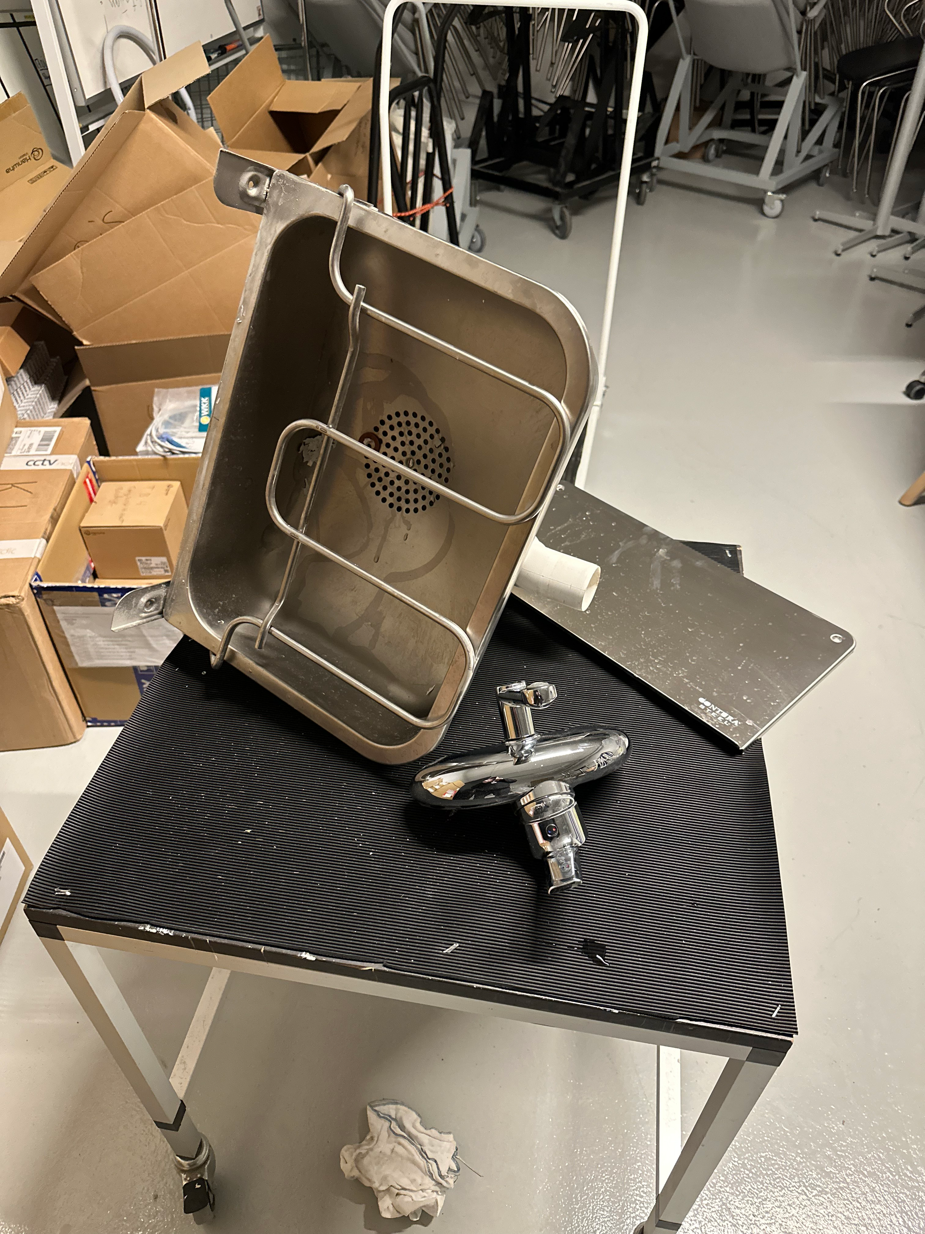 SELT / SOLD Contura CU44 ræstiv m grind/baki 46×33 - Ónotað 3