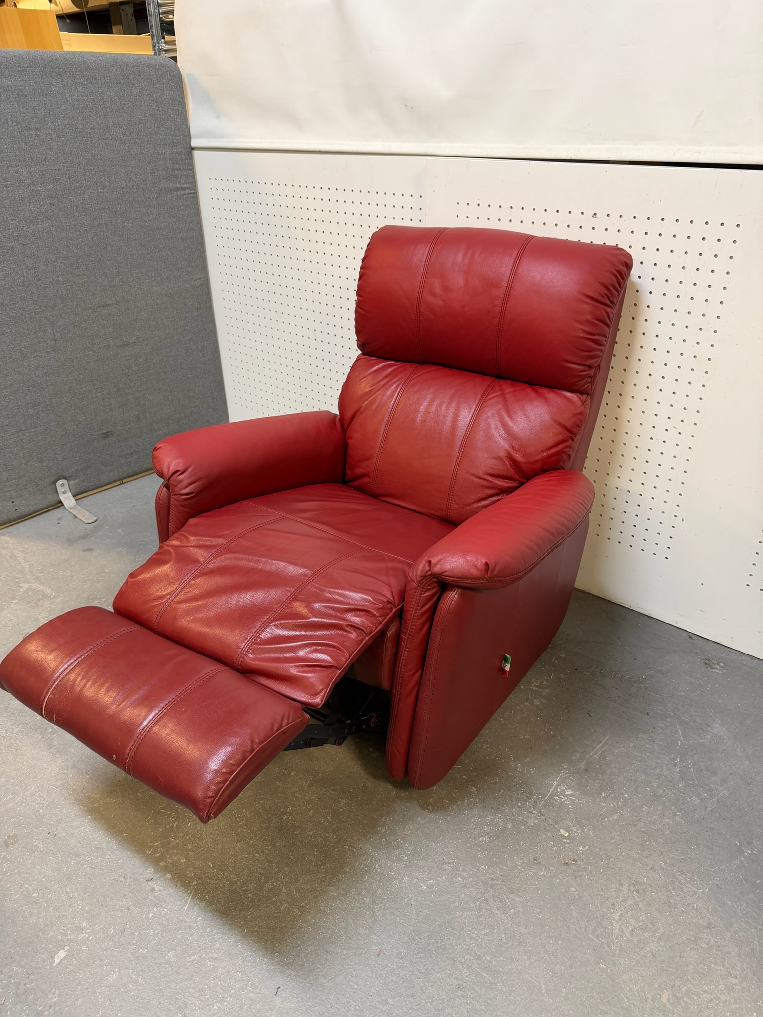 SELT / SOLD Rubelli hægindastóll 3