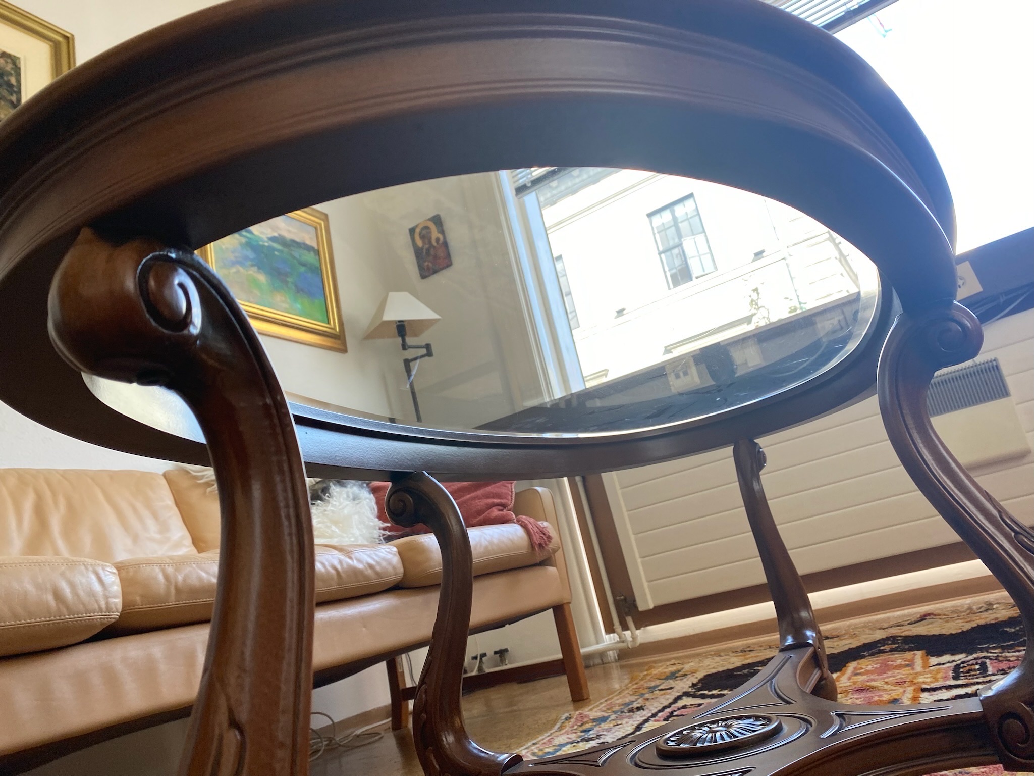 SELT / SOLD Glerborð útskorið - L117 x B62 x H46 sm. - Alþingi 7