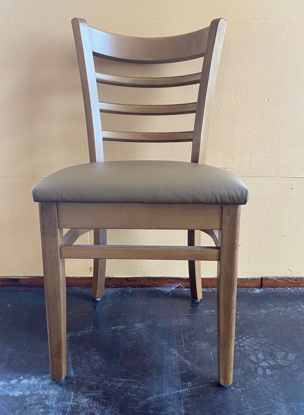 SELT / SOLD Eldhússtólar