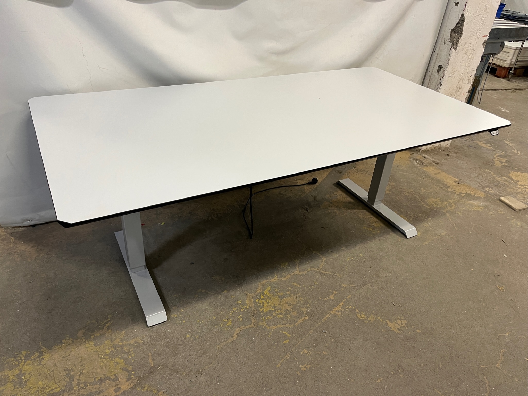 SELT / SOLD Glæsileg rafmagnsborð sérsmíði 175x75 sm. 2