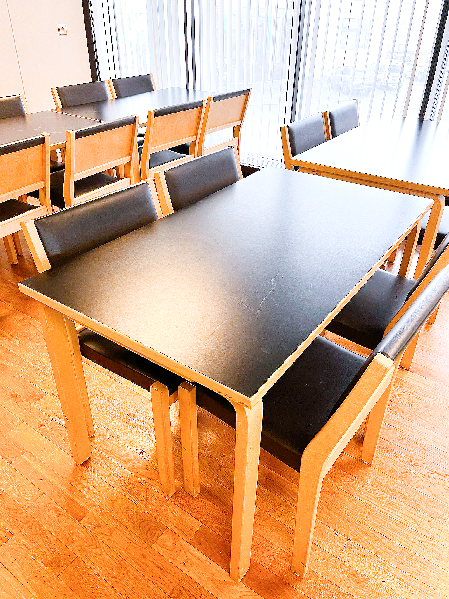 SELT / SOLD Alvar Aalto 1970: Artek eldhúsborð B125xD70xH71sm. 2