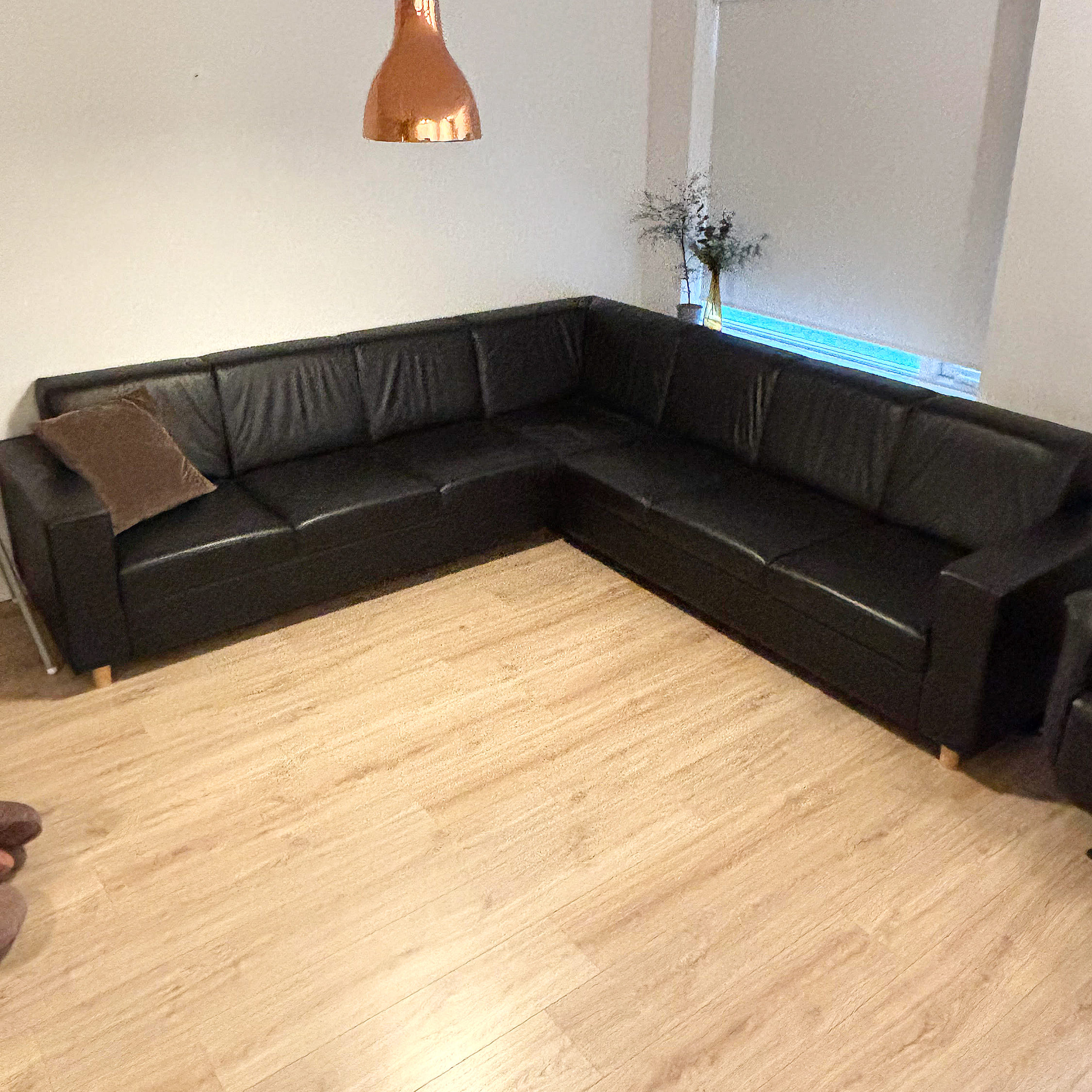 SELT / SOLD Leðursófi frá GÁ Húsgögn, L270xB270sm.