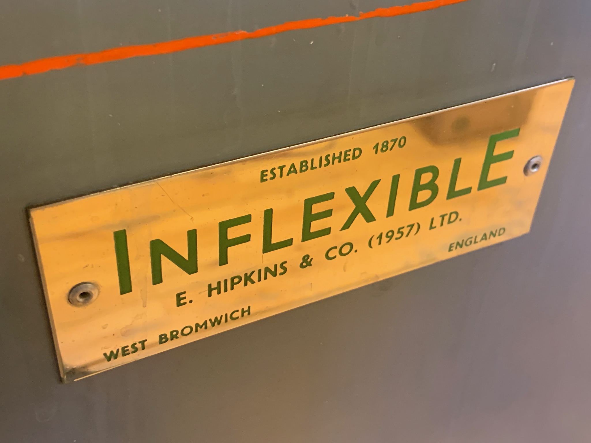 Selt/Endurnýtt-Inflexible Antík verðmætaskápur 6