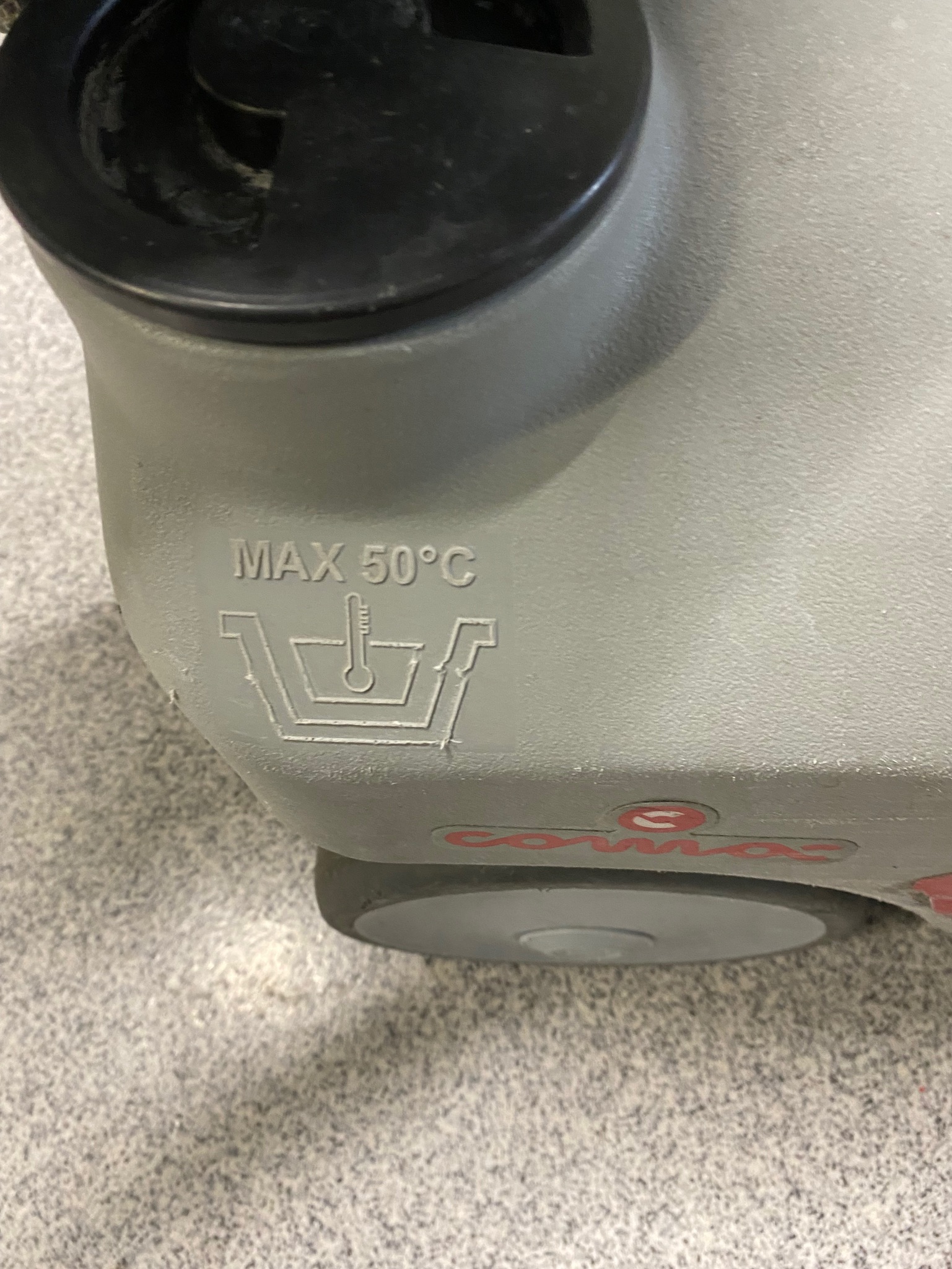 SELT / SOLD Comac þrifvél 8
