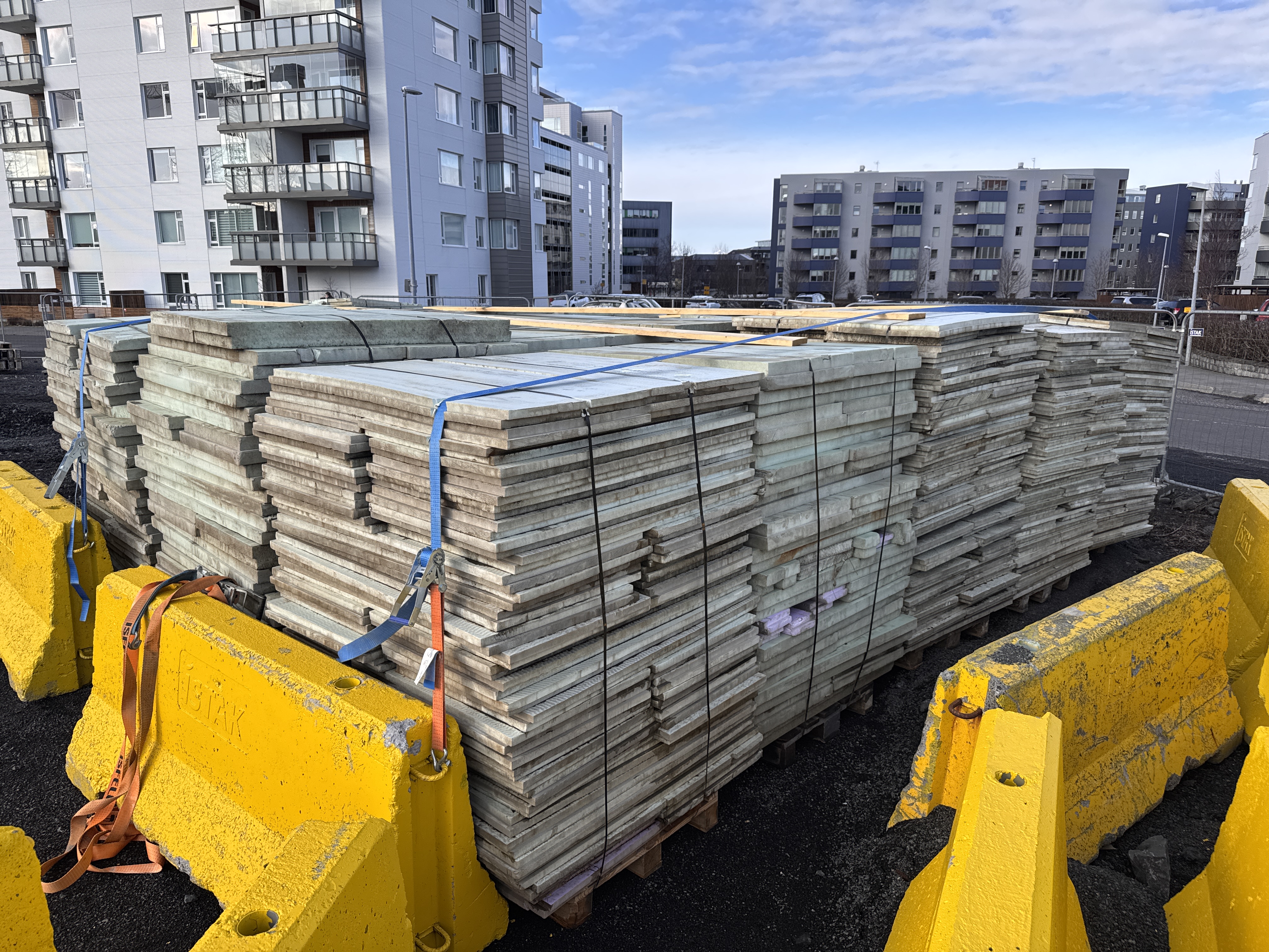 Þak einangrun - tvær stærðir + 800 m2 5