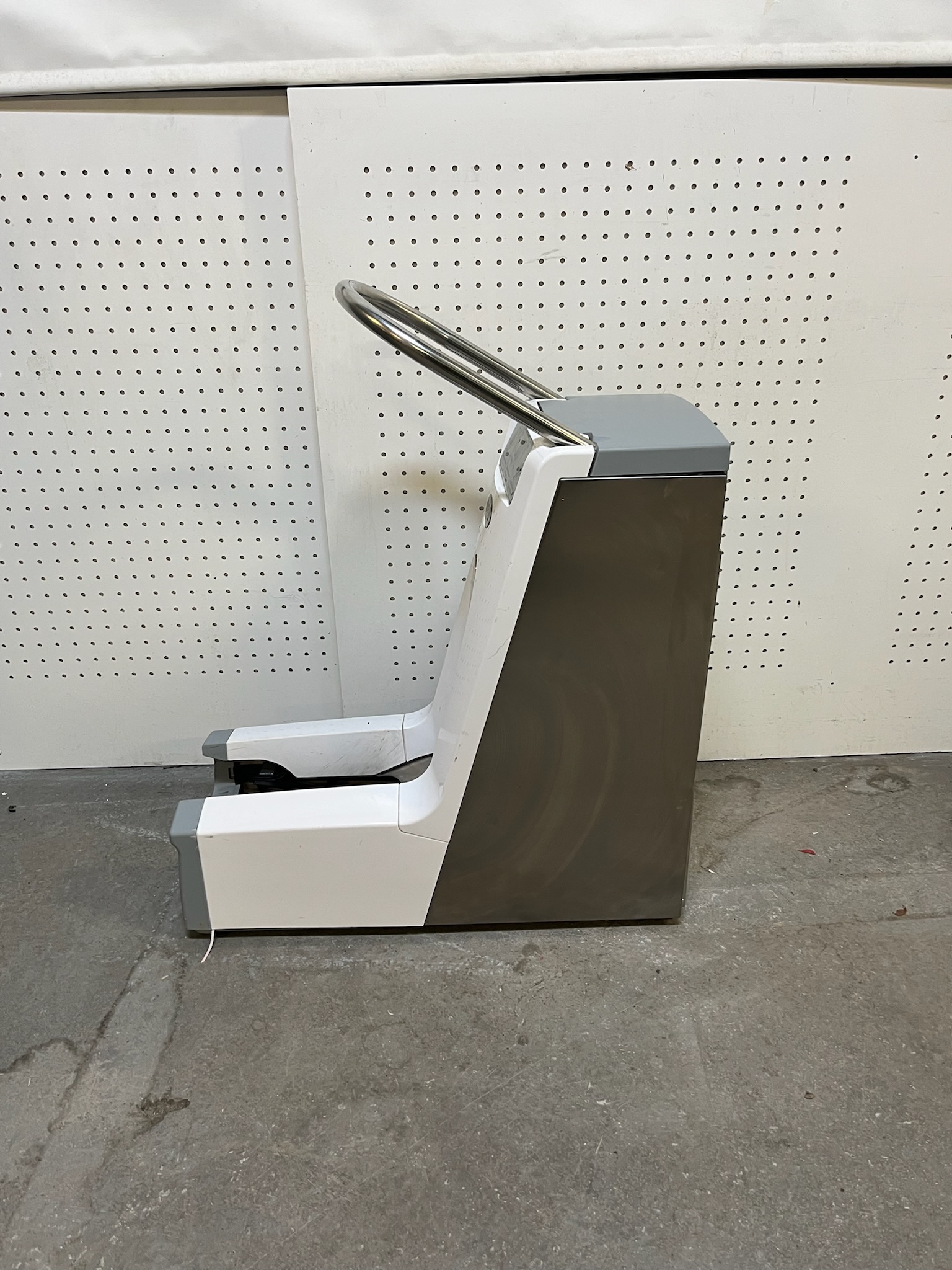 SELT / SOLD Shoe Inn skóhlífatæki 4