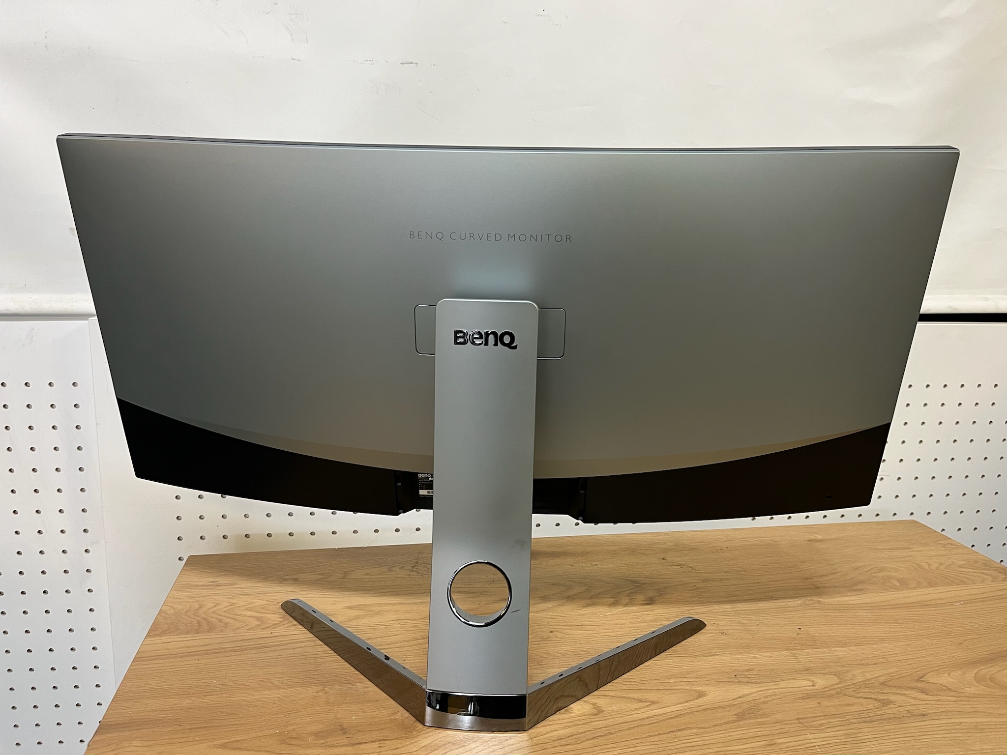 SELT / SOLD Benq bogadreginn leikjaskjár, 35'', 100hz, 3440x1440p 4
