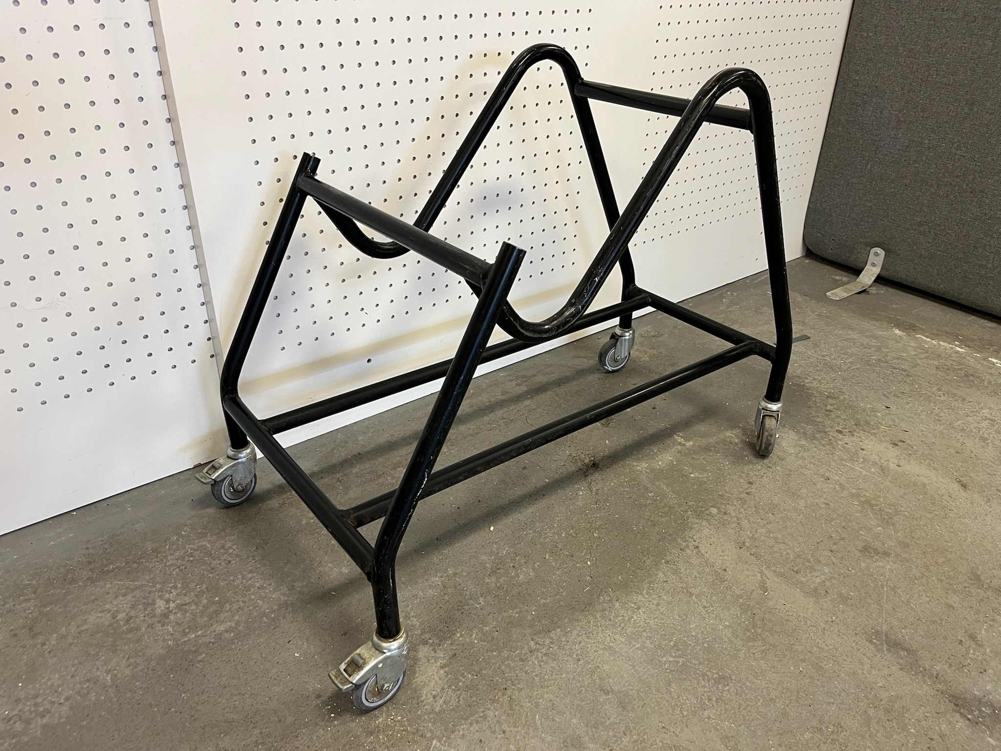 SELT / SOLD Stólavagn 2