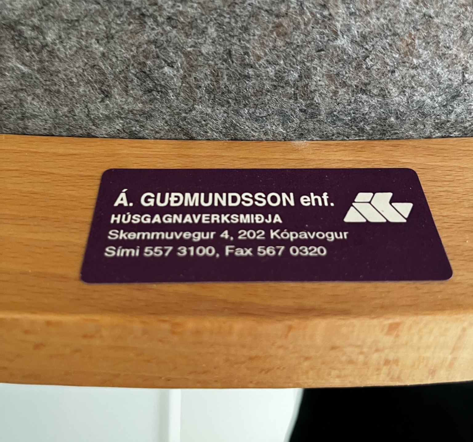 SELT / SOLD Fundarstólar frá Á. Guðmundsson (7 stk.) 5