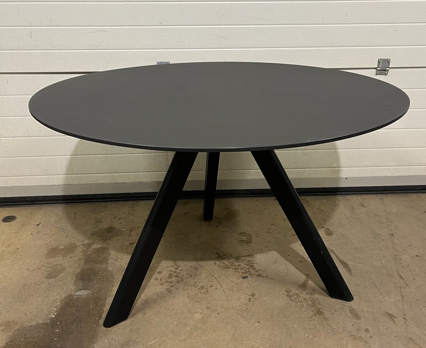 SELT / SOLD HAY - CPH 20 hringborð, svart, 120 cm í þvermál (2 stk.) 3