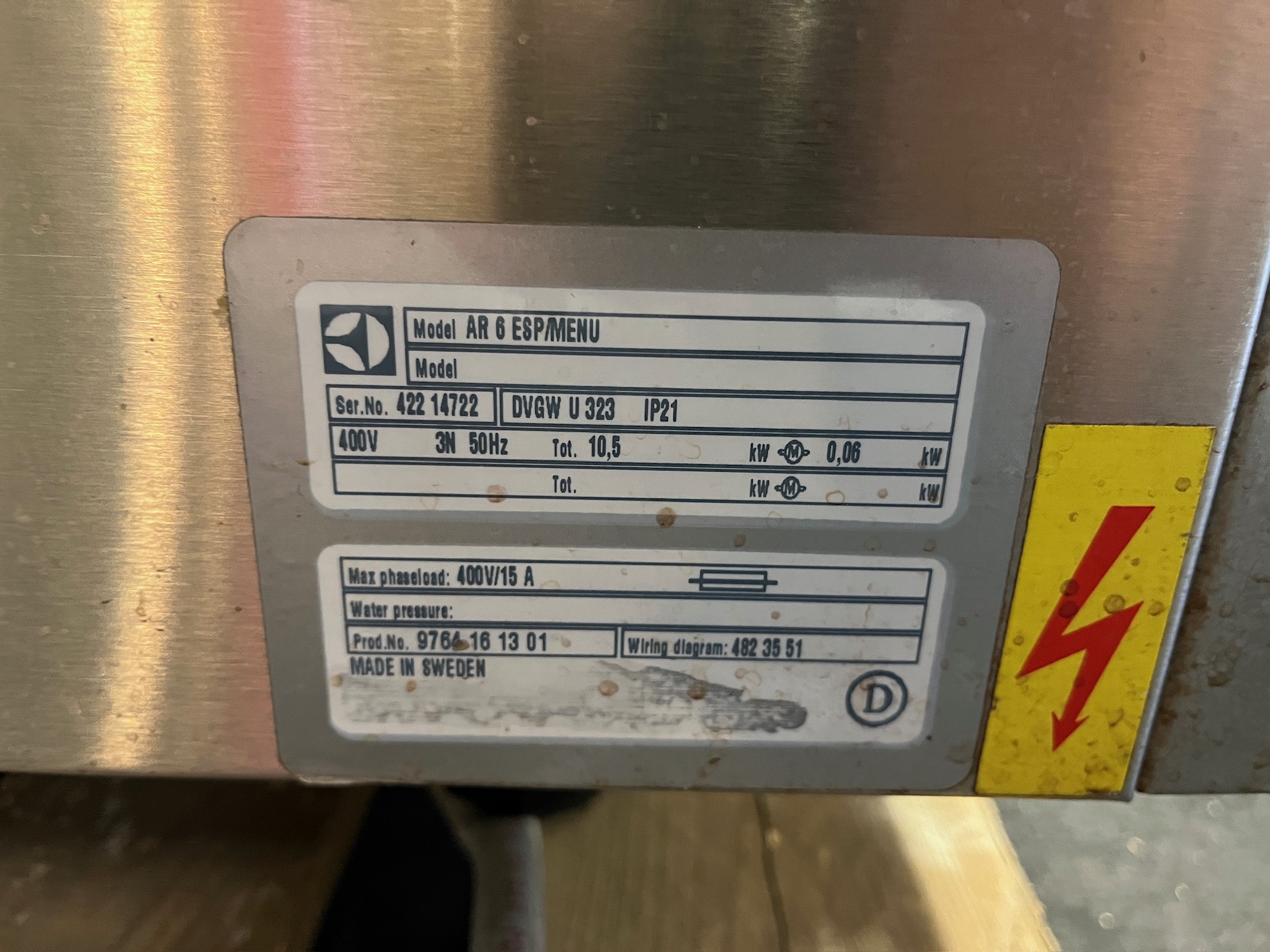 SELT / SOLD Electrolux ofn, 6 skúffur 8