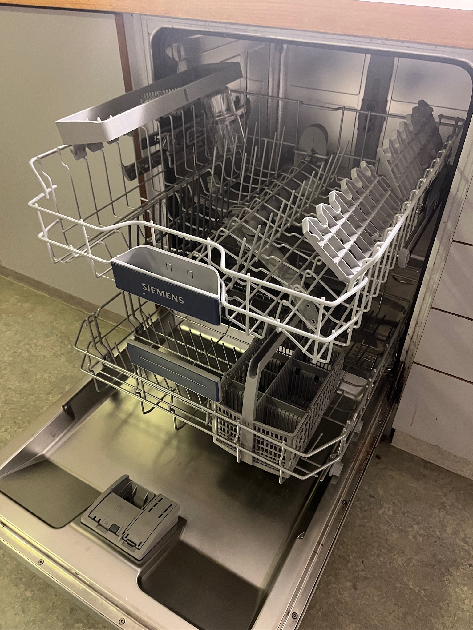 SELT / SOLD - Flott Siemens uppþvottavél, iQ500 7