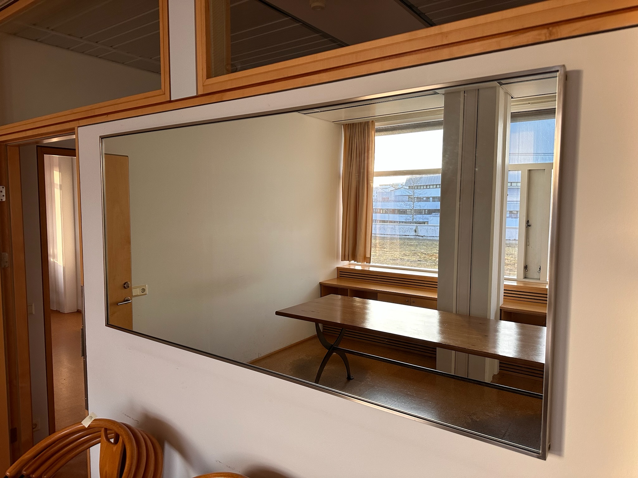 SELT / SOLD Spegill, 170 x 80 sm. 2