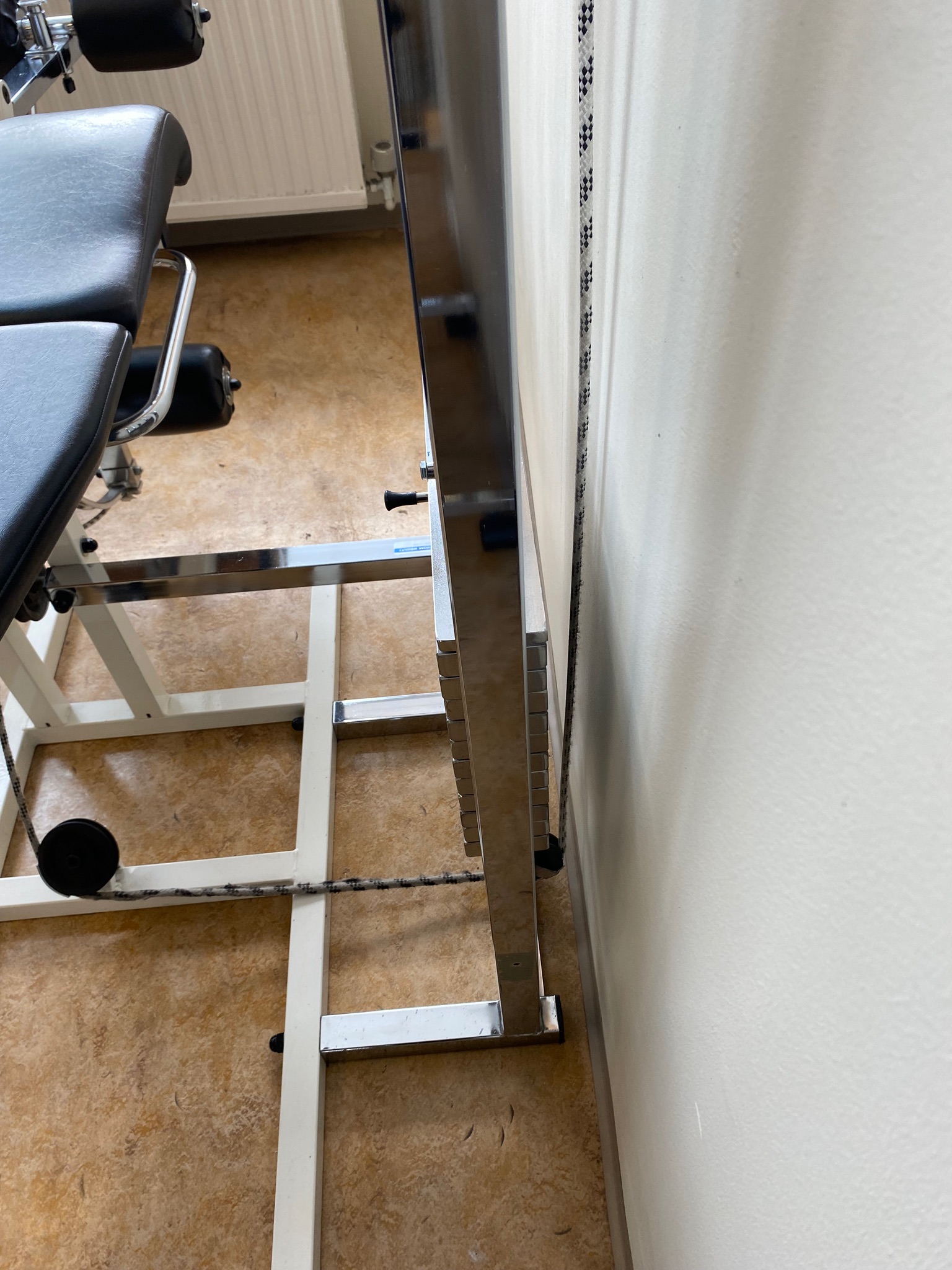 SELT / SOLD Fótarétta-kreppa / Mobility Leg Extension-Curl 9