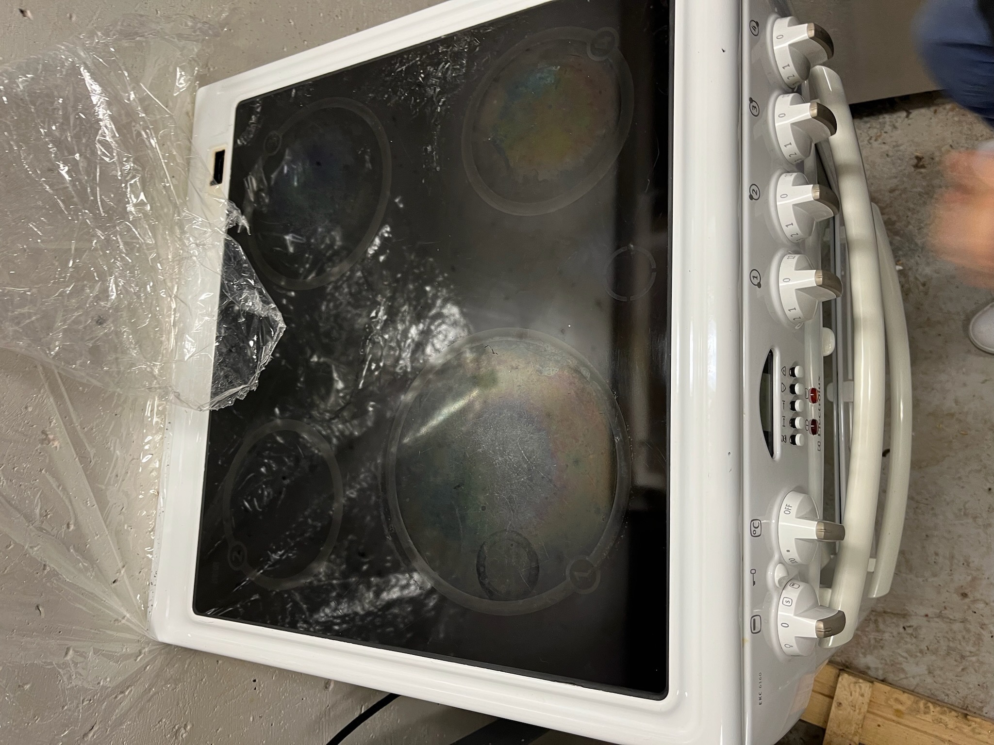 SELT / SOLD Electrolux eldavél 3