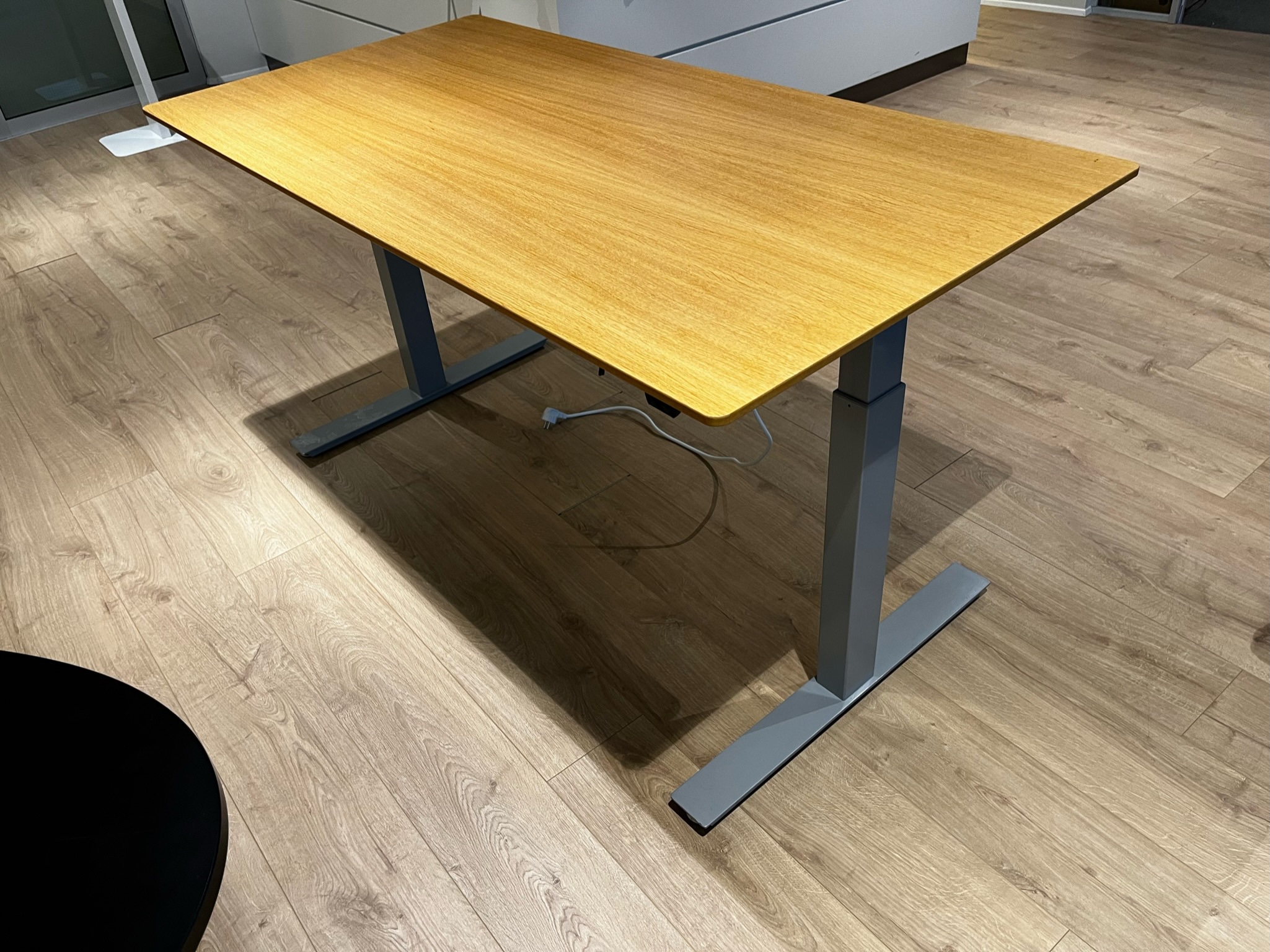 SELT / SOLD Rafmagnsborð 160x80