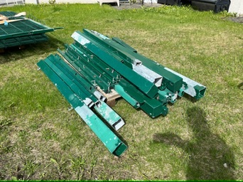 SELT / SOLD - Grindur - grindverk, L248 x H120 sm, 40 lengdarmetrar 12