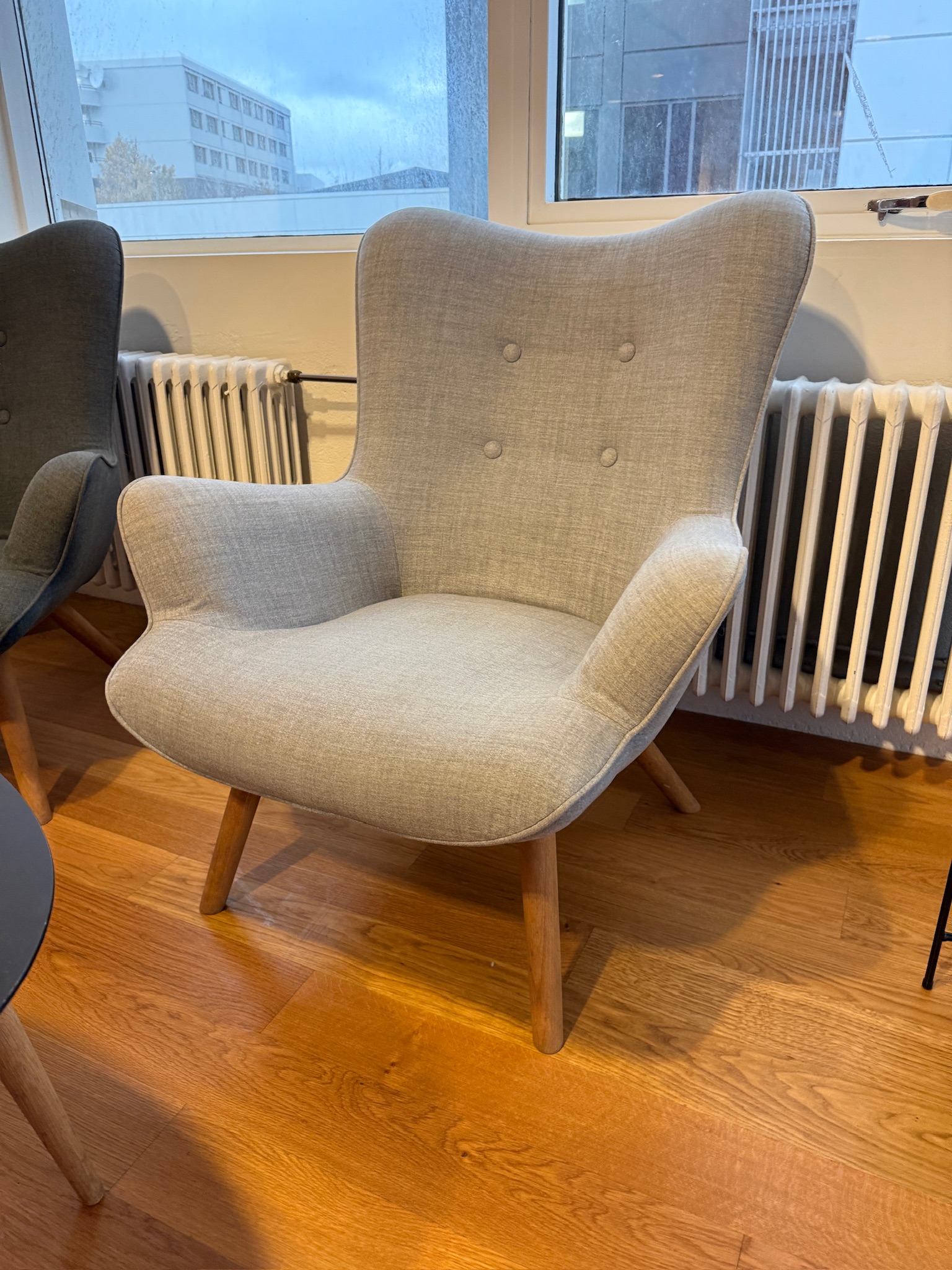 SELT / SOLD Hægindastóll frá Jysk - PLAY