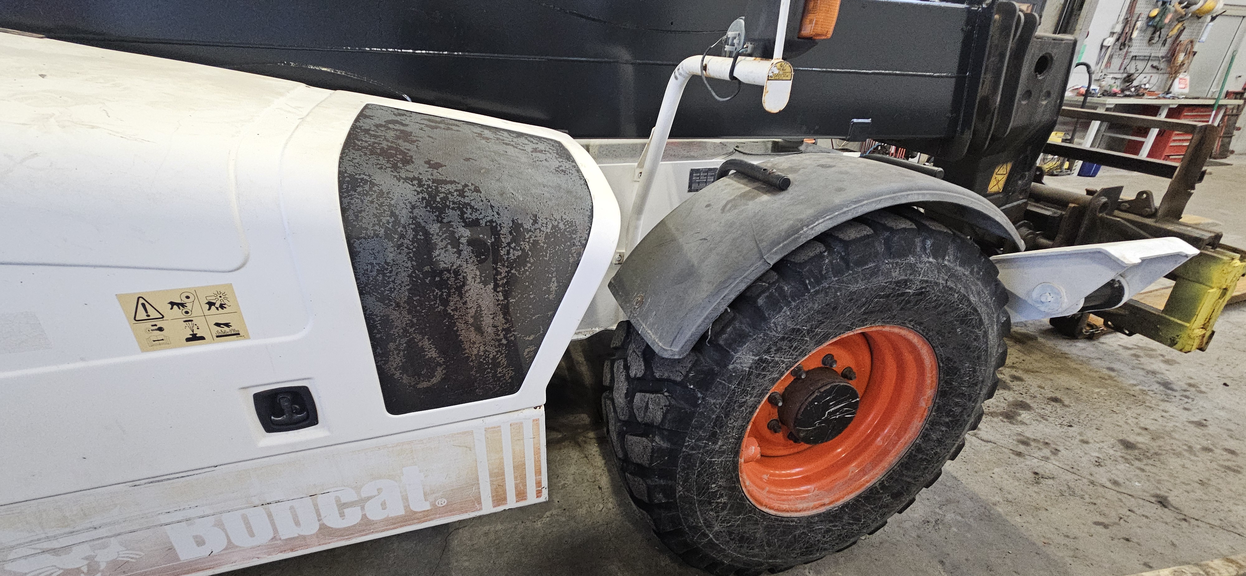 SELT / SOLD BOBCAT T40170 - 2007 skotbómulyftari Pnr. 80 12