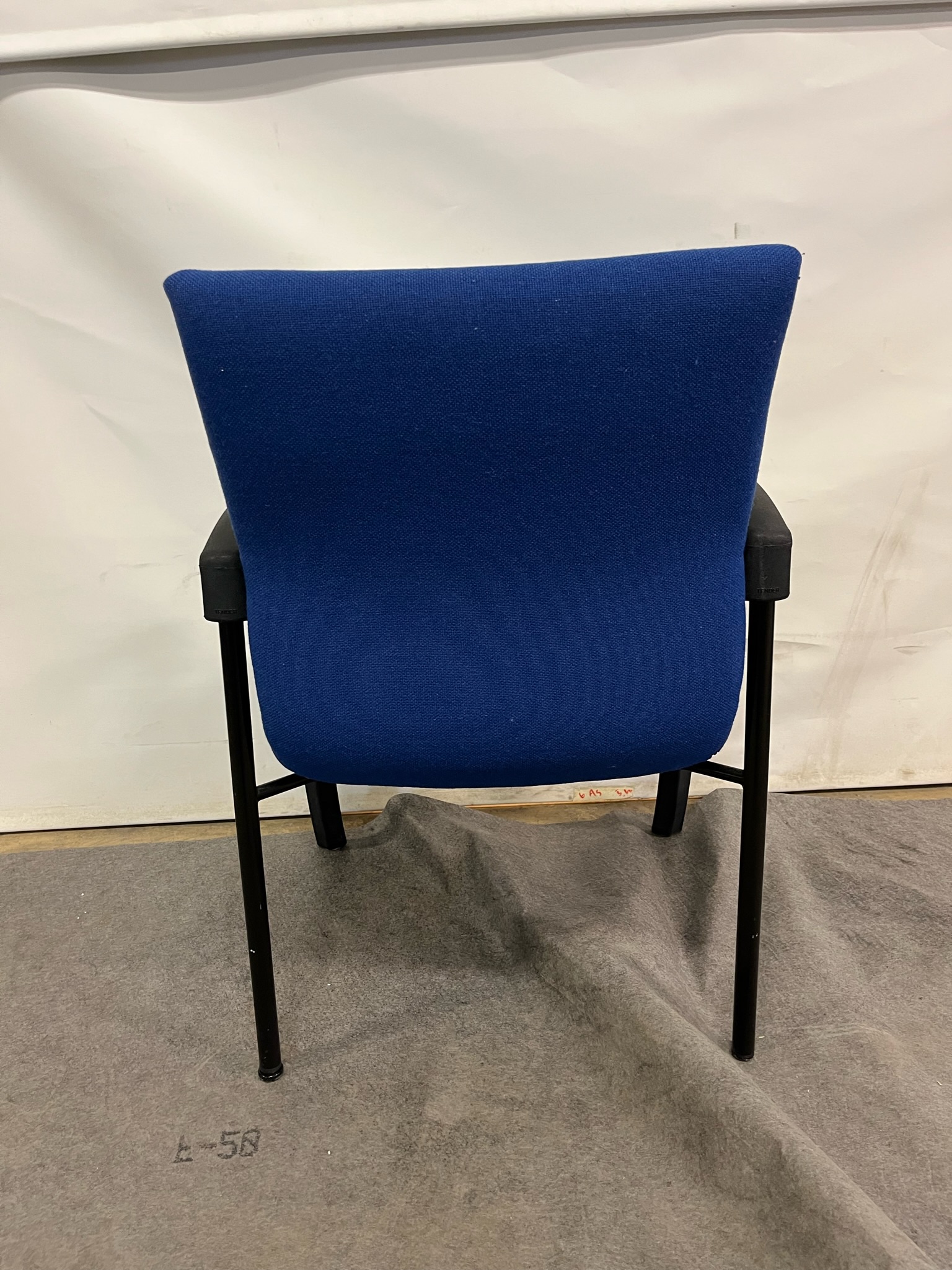 SELT / SOLD Fundarstólar (9 stk.) 3