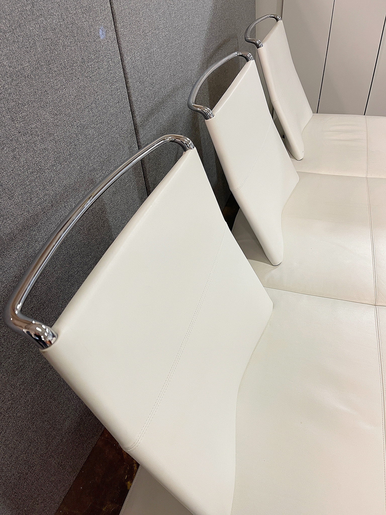 Vitra 3ja sæta sófi frá Pennanum, B220sm. 2