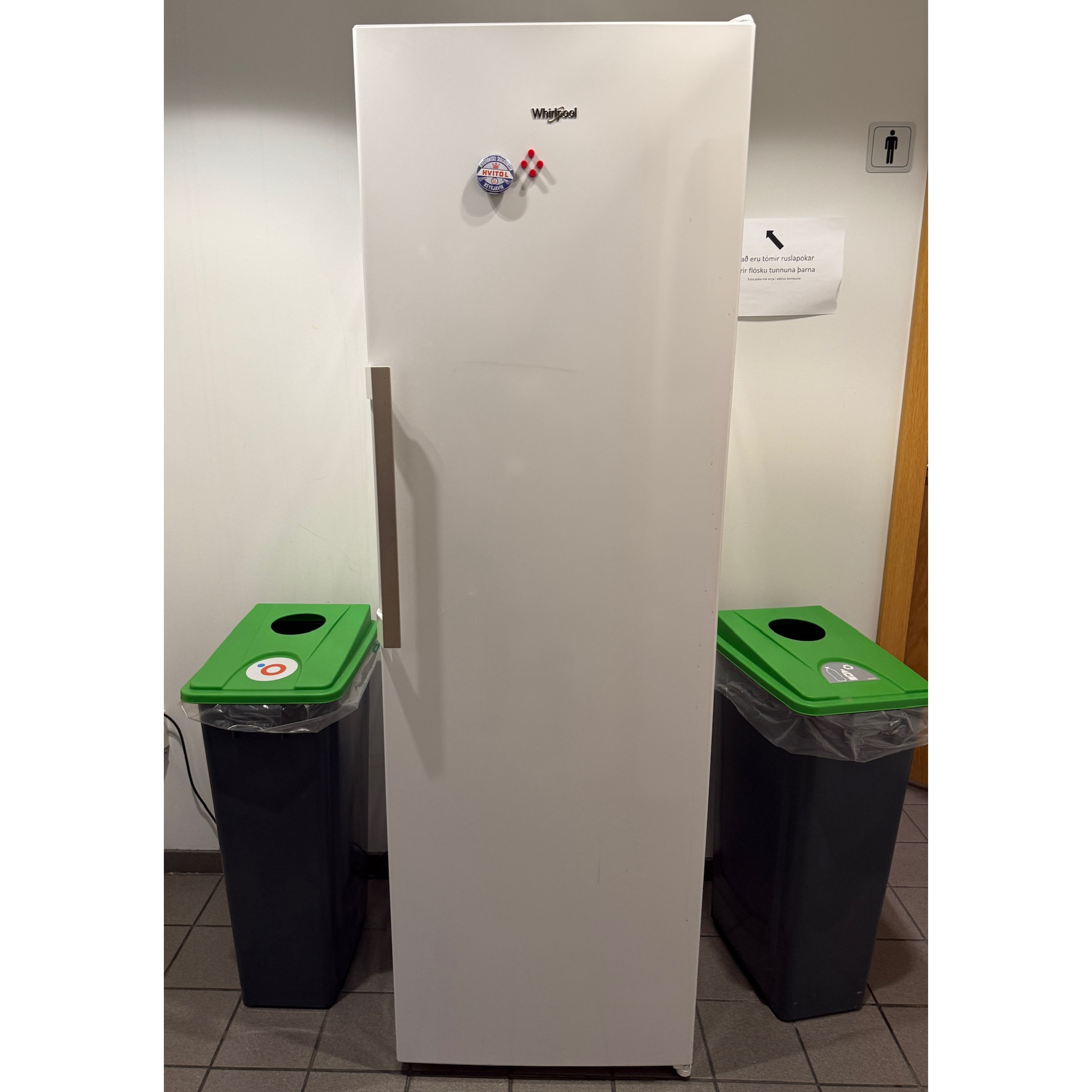 SELT / SOLD Whirlpool ísskápur, H188sm.