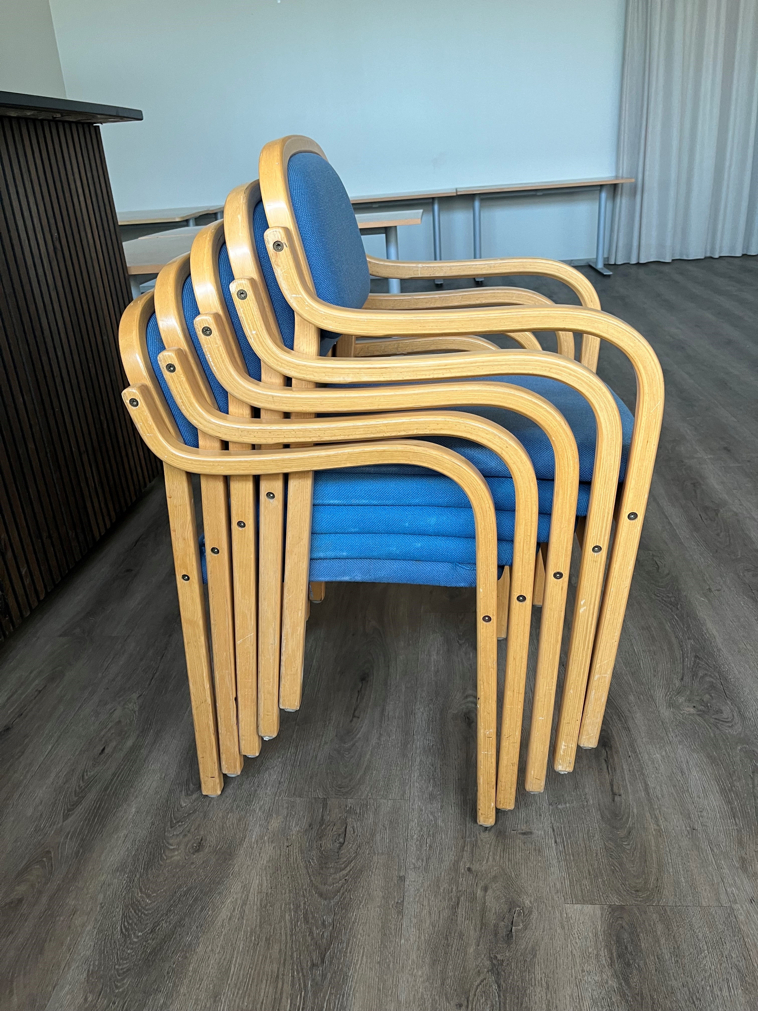 SELT / SOLD Hótelstólar, veislustólar, fundarstólar, staflanlegir 7