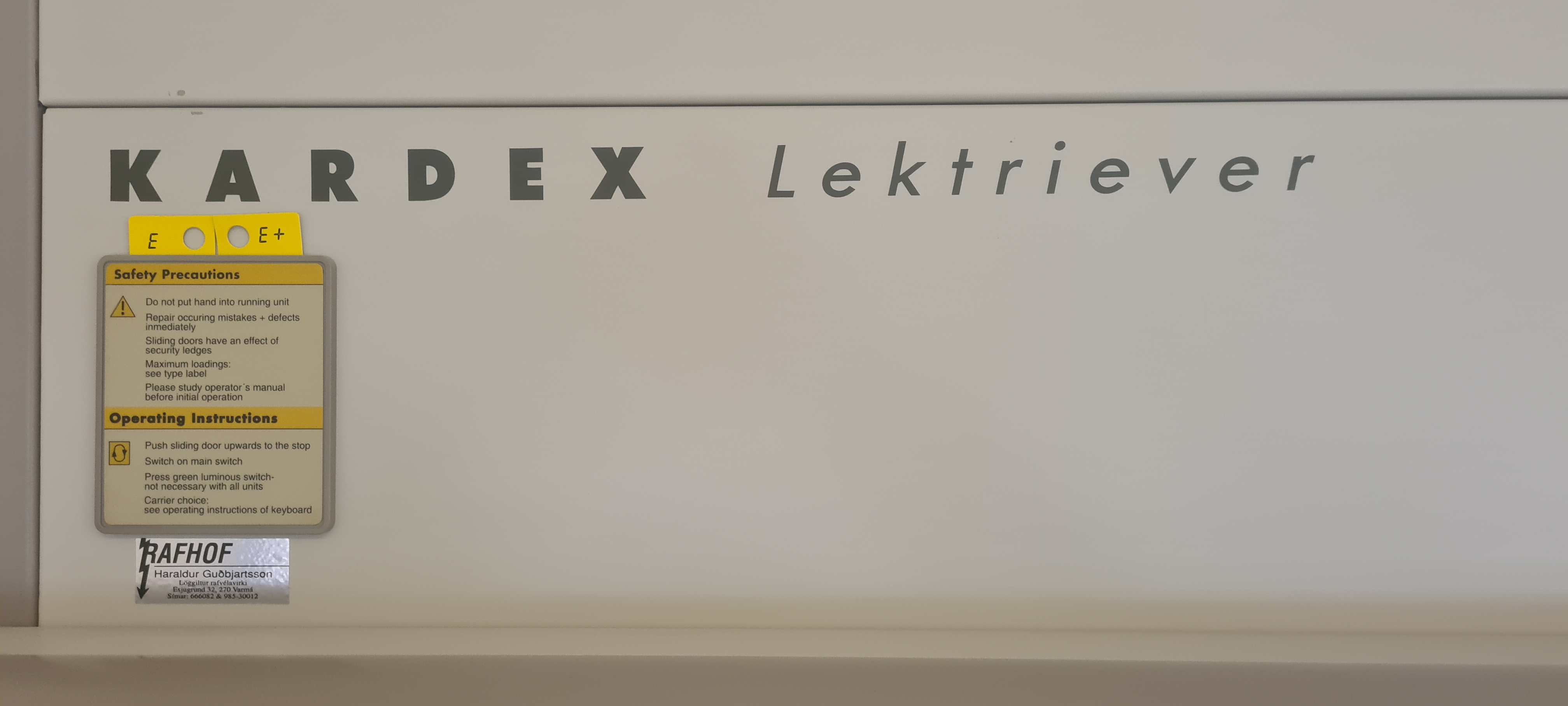SELT / SOLD Kardex lagerhillukerfi / rúlluhillur 4