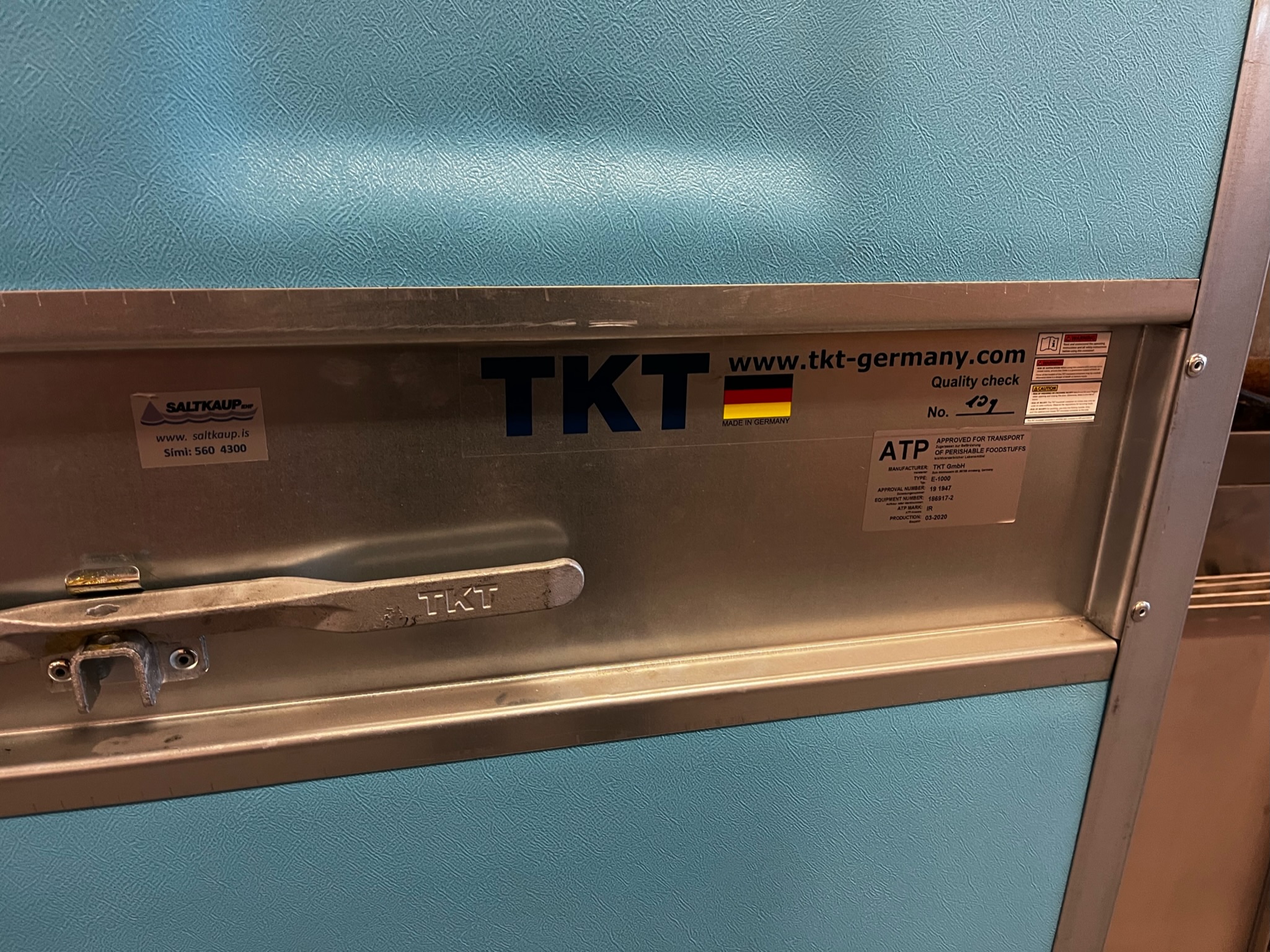 SELT / SOLD TKT Germany E-1000 kælibox (2020) 4