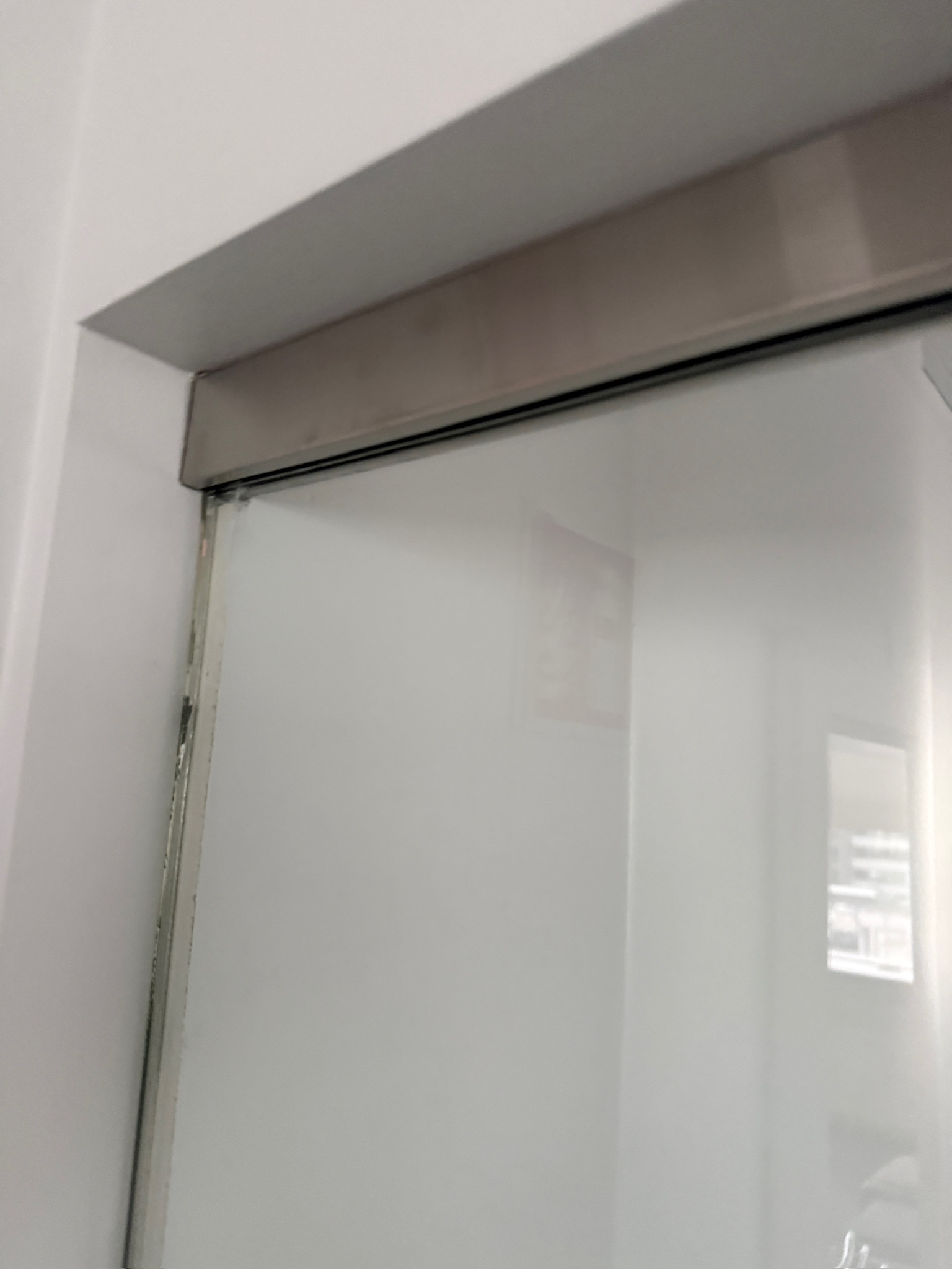 SELT / SOLD Hert gler / hurð, H209xB203sm., 10mm. - Anfield 8