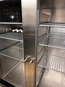 SELT / SOLD Gastronorm 90 kæliskápur, H188 x B140 x D83 sm. 5