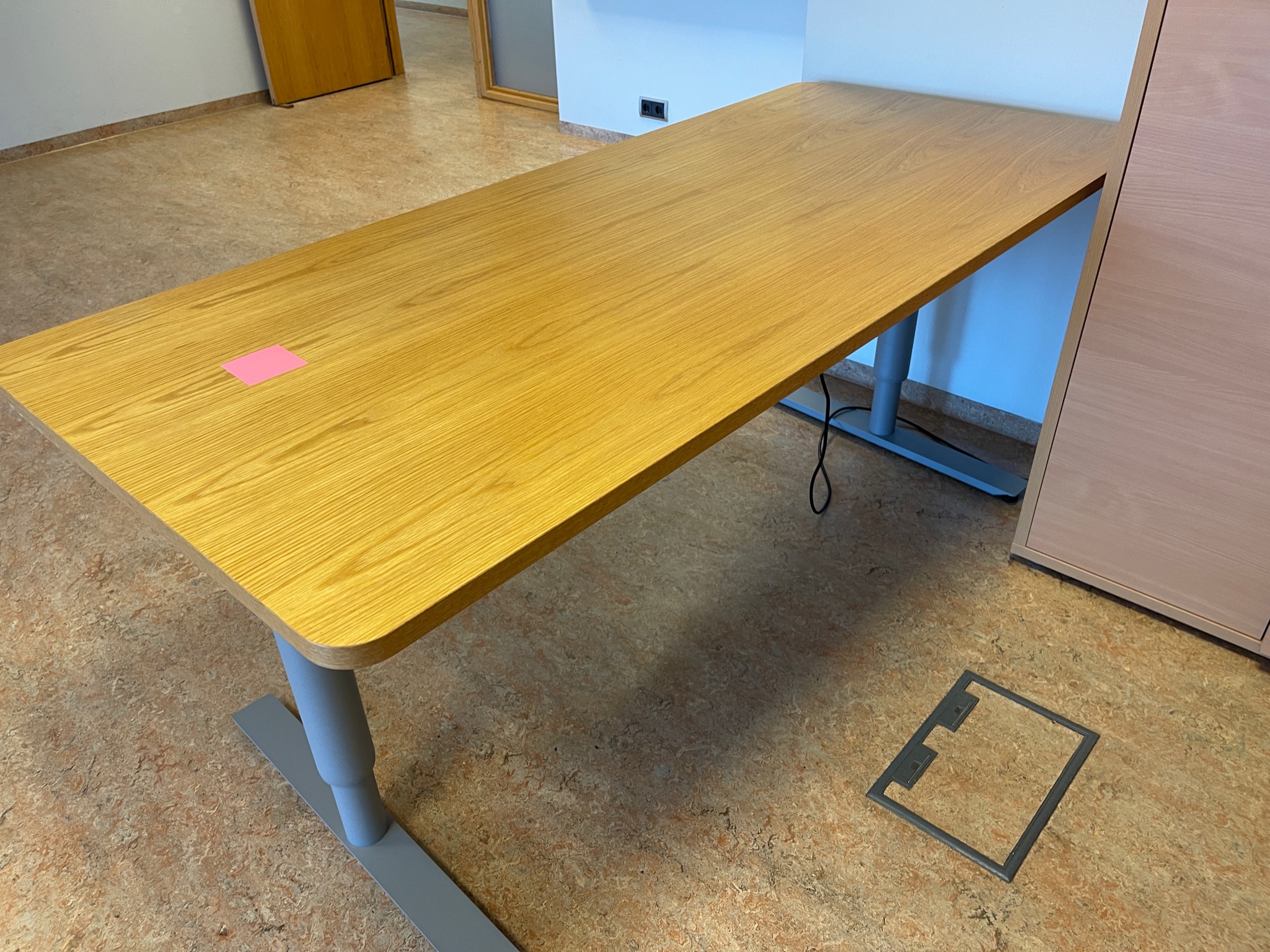 SELT-Rafmagnsborð eik 180x80 frá Á. Guðmundsson 2
