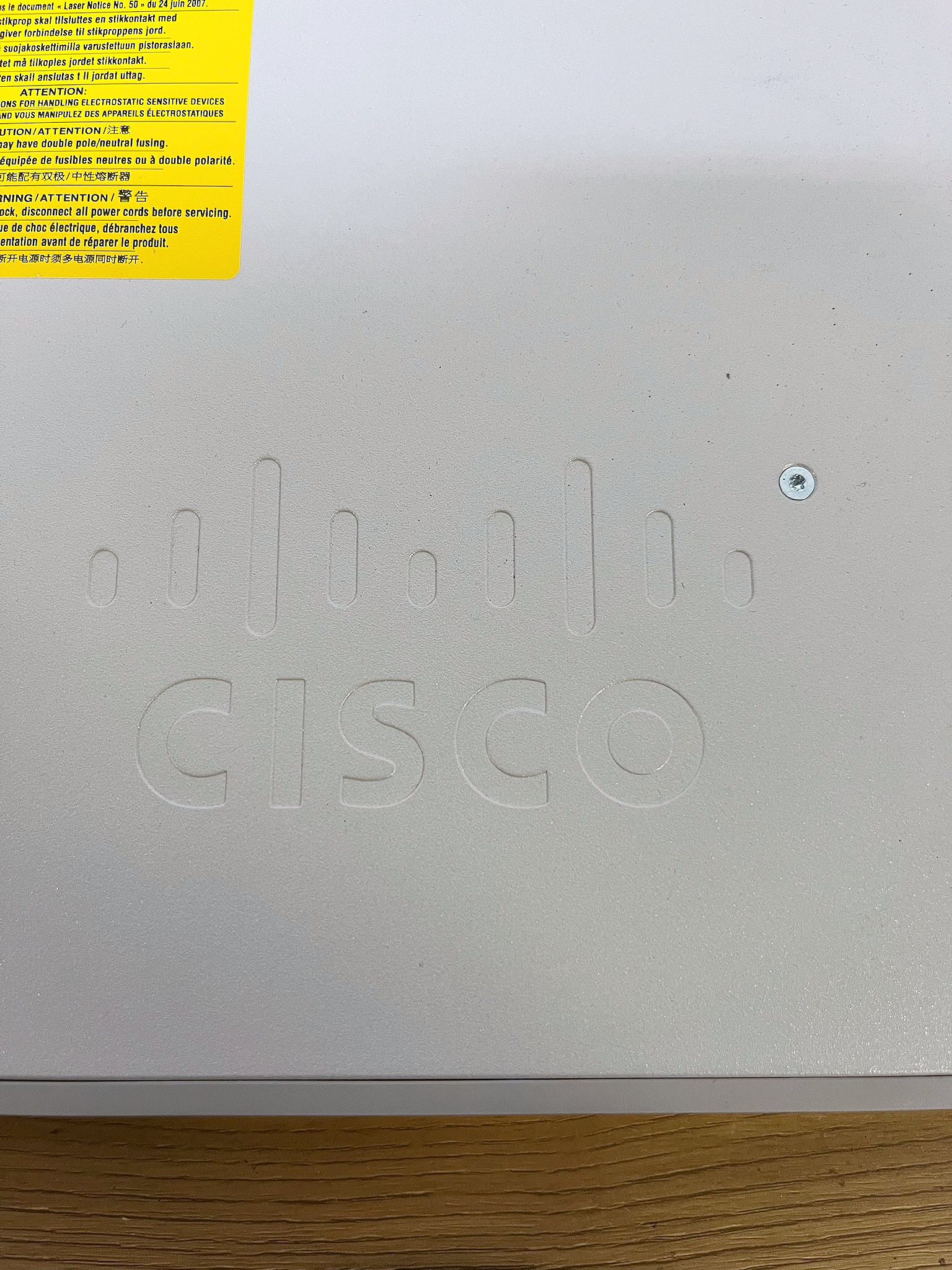 SELT / SOLD Cisco Catalyst C9200L-24P-4G-E switch - Play 2