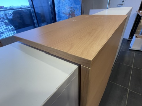 SELT / SOLD Móttökuborð / afgreiðsluborð / bar, L254 x H102 x D80 sm 7