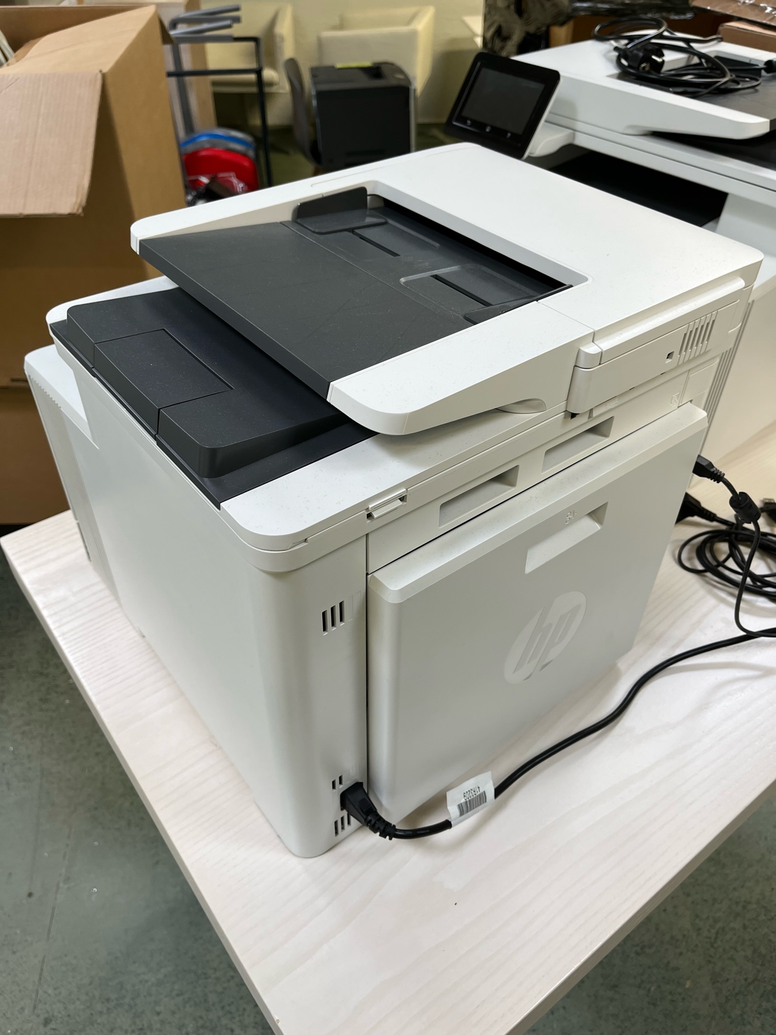 SELT / SOLD HP Color LaserJet PRO MFP M377dw 2