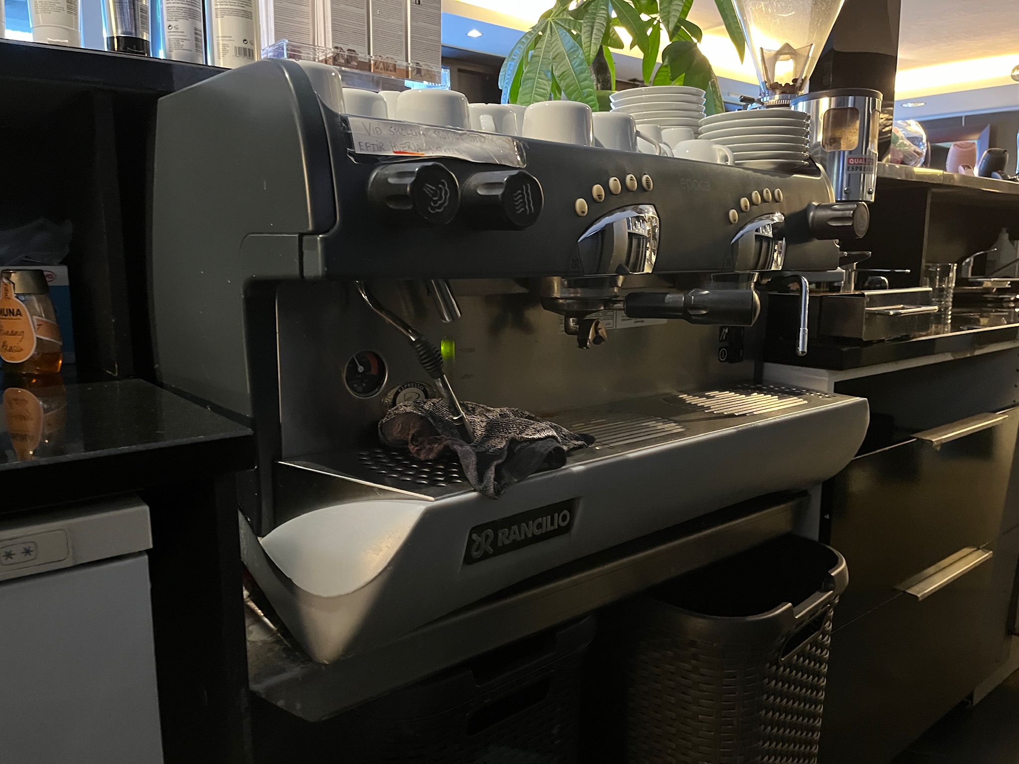 SELT / SOLD Glæsileg Rancilio expresso kaffivél 3