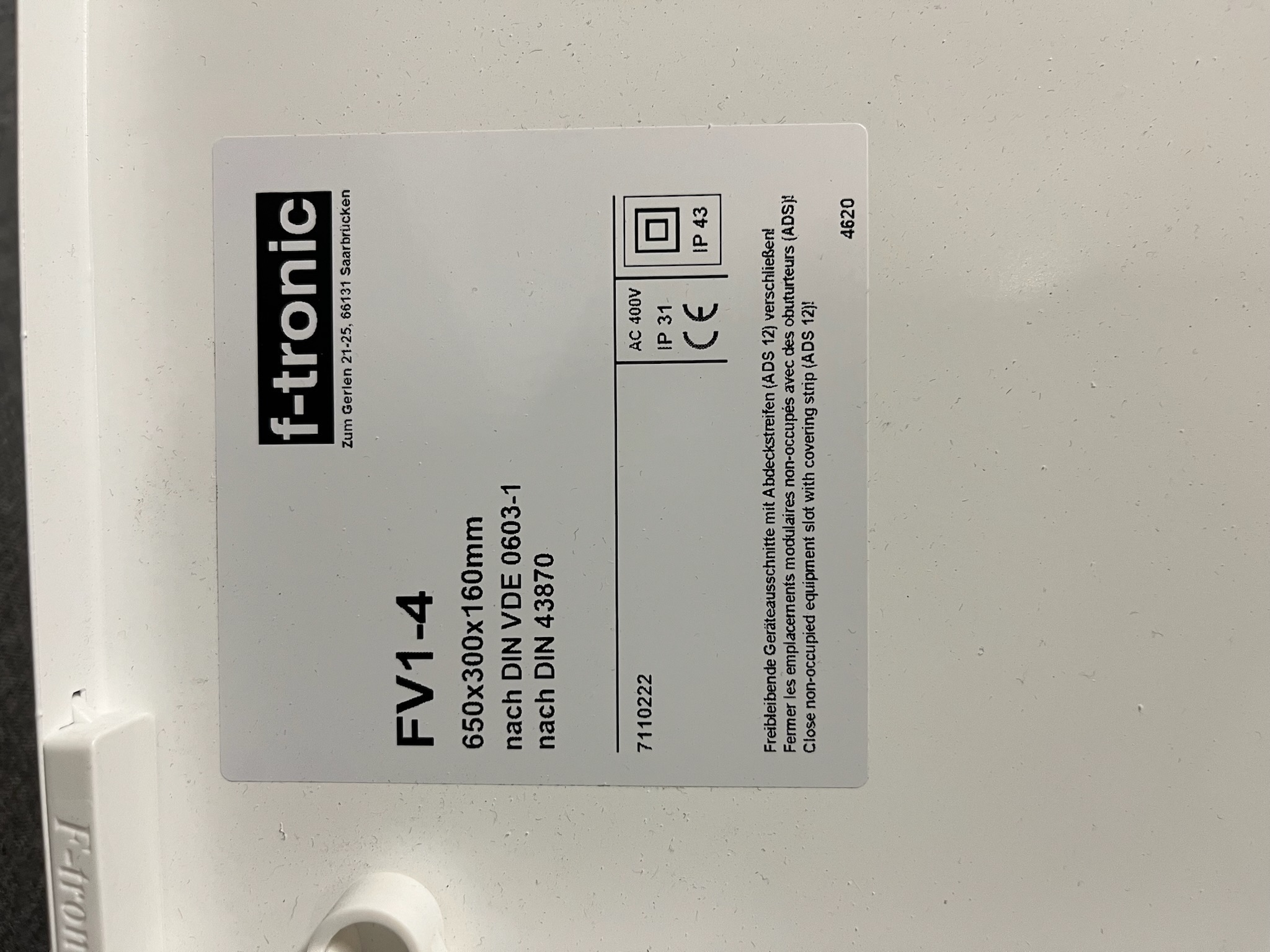 SELT / SOLD F-Tronic rafmagnstafla 3