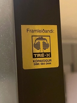 SELT / SOLD Viðarhurð í ramma frá Tré-X, H206/B86 sm (1 stk.) 7