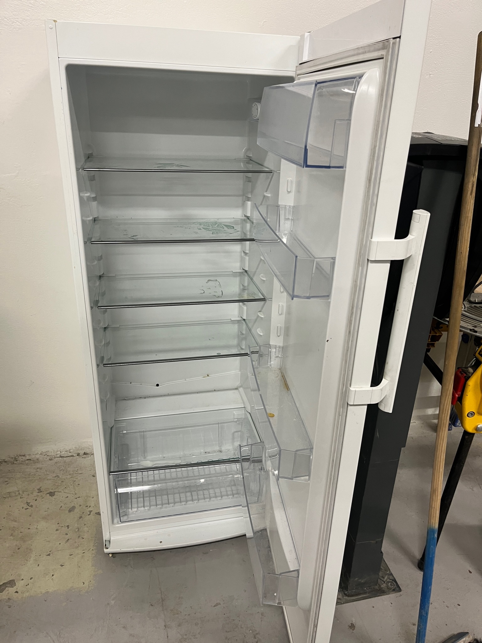 SELT / SOLD Ísskápur frá Electrolux 2