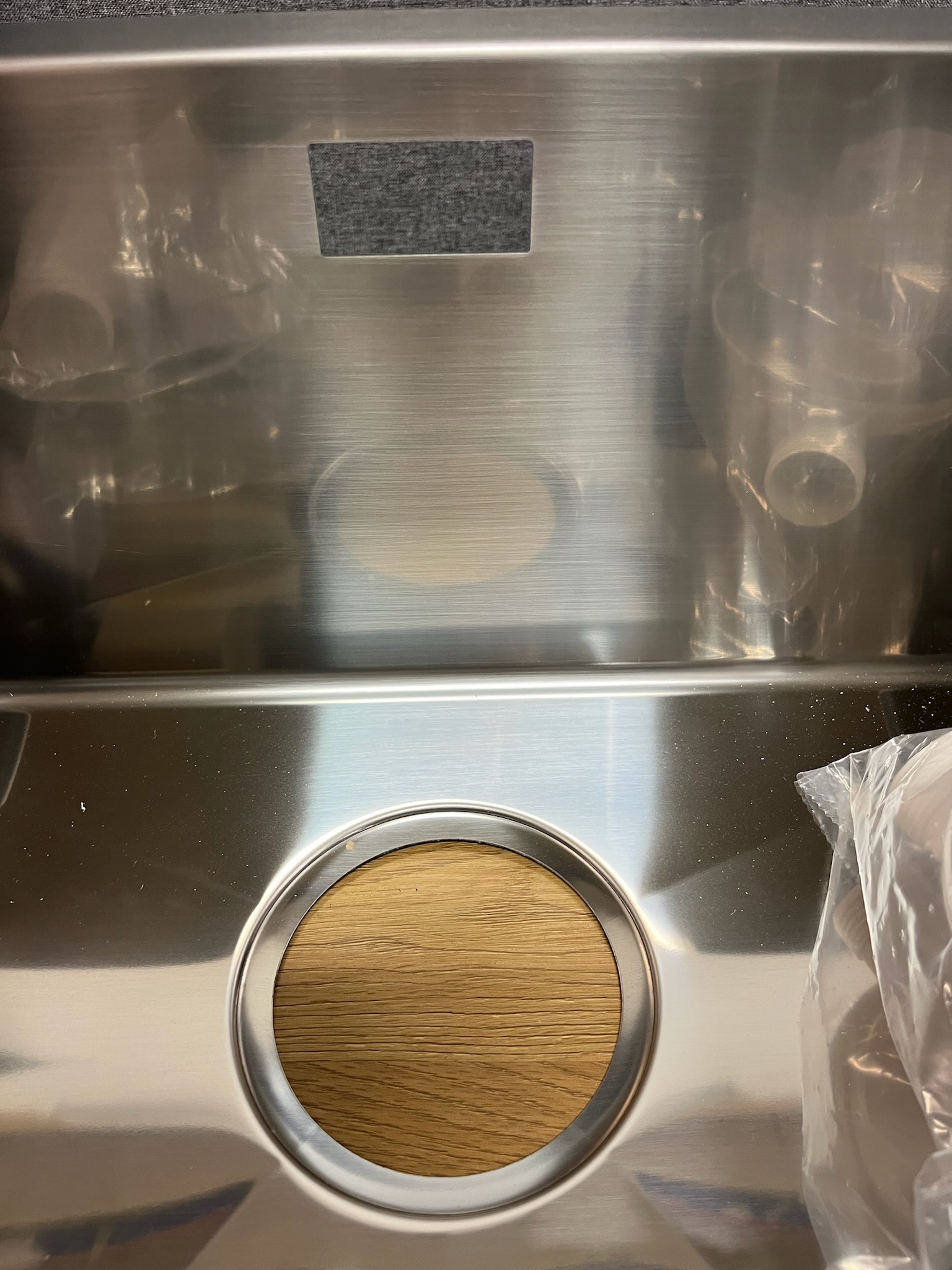 SELT / SOLD Ónotaður Grohe stálvaskur frá Orgus 3