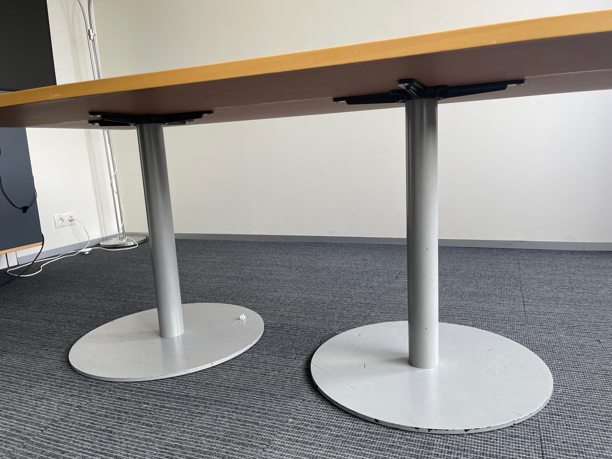 SELT / SOLD Fundarborð - 180 x 90 (4-6 manna) 2