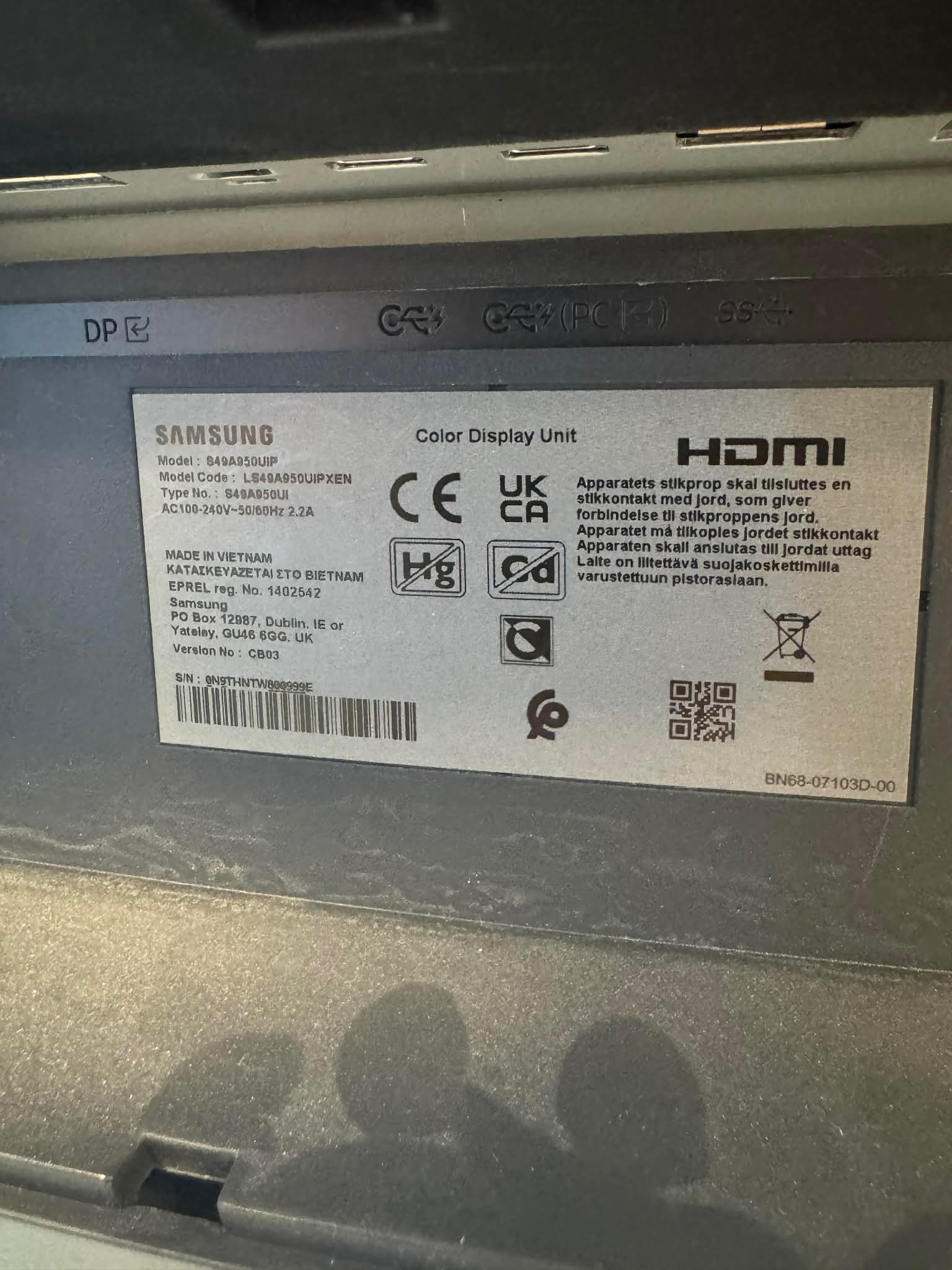 SELT / SOLD Samsung boginn leikjaskjár, 49'' 4