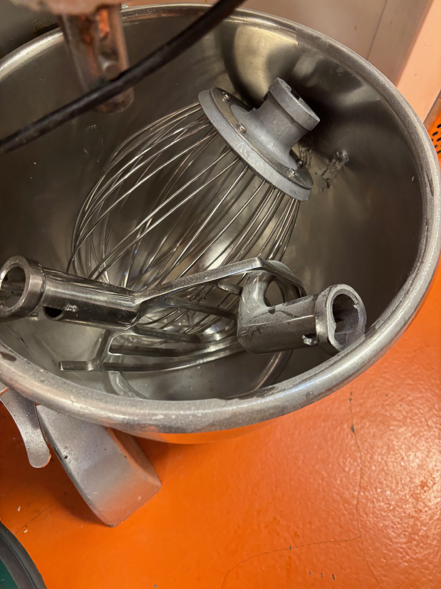 SELT / SOLD Maxima planetary mixer hrærivél 20L 3