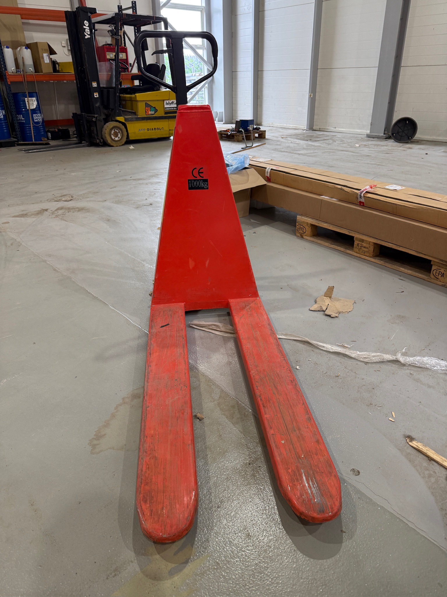 Skæralyfta frá AJ Vörulistanum, 1000kg. 5