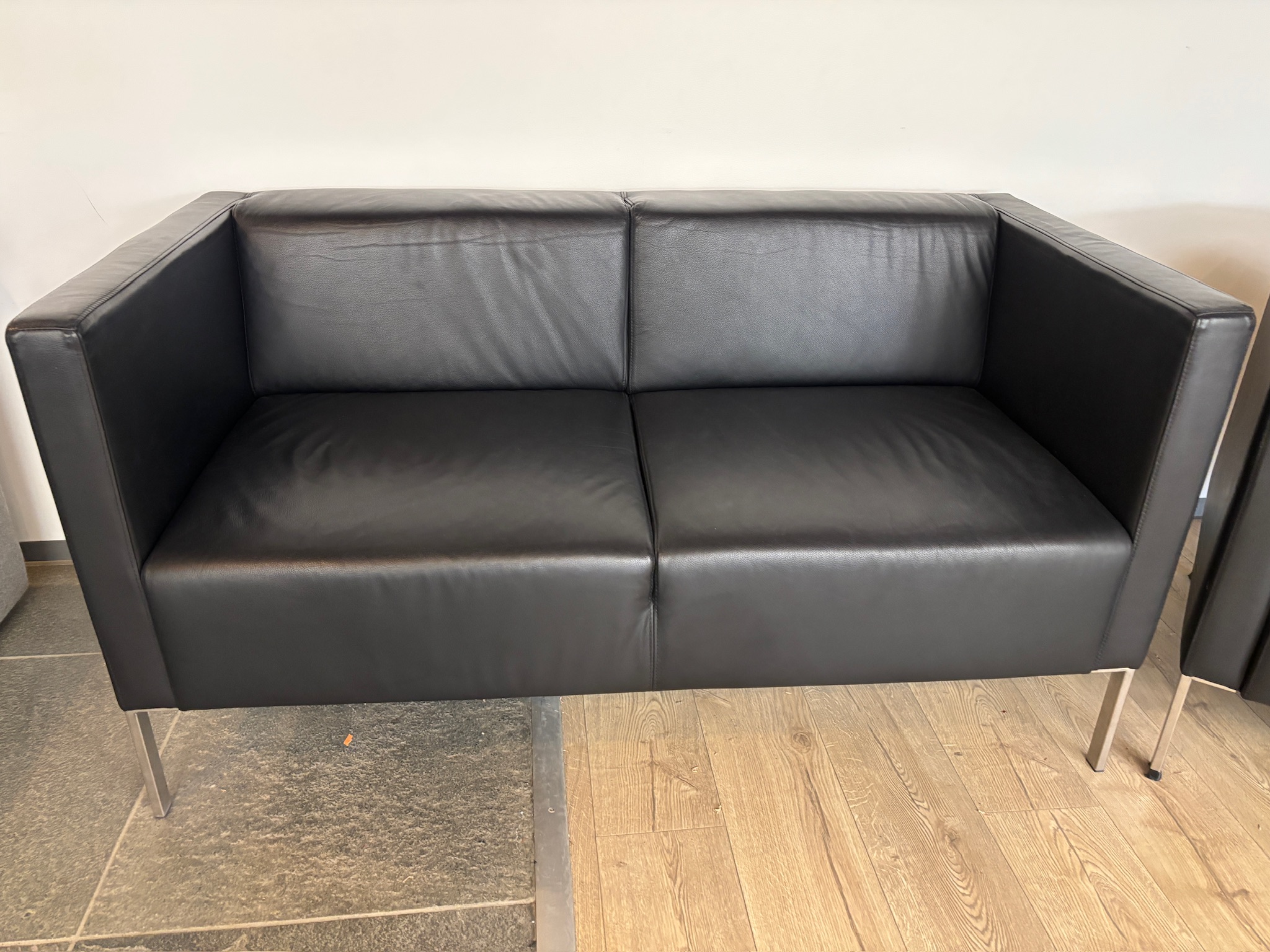 SELT / SOLD ProLogus leðursófi, 2,5ja sæta, B145xD72sm. 4