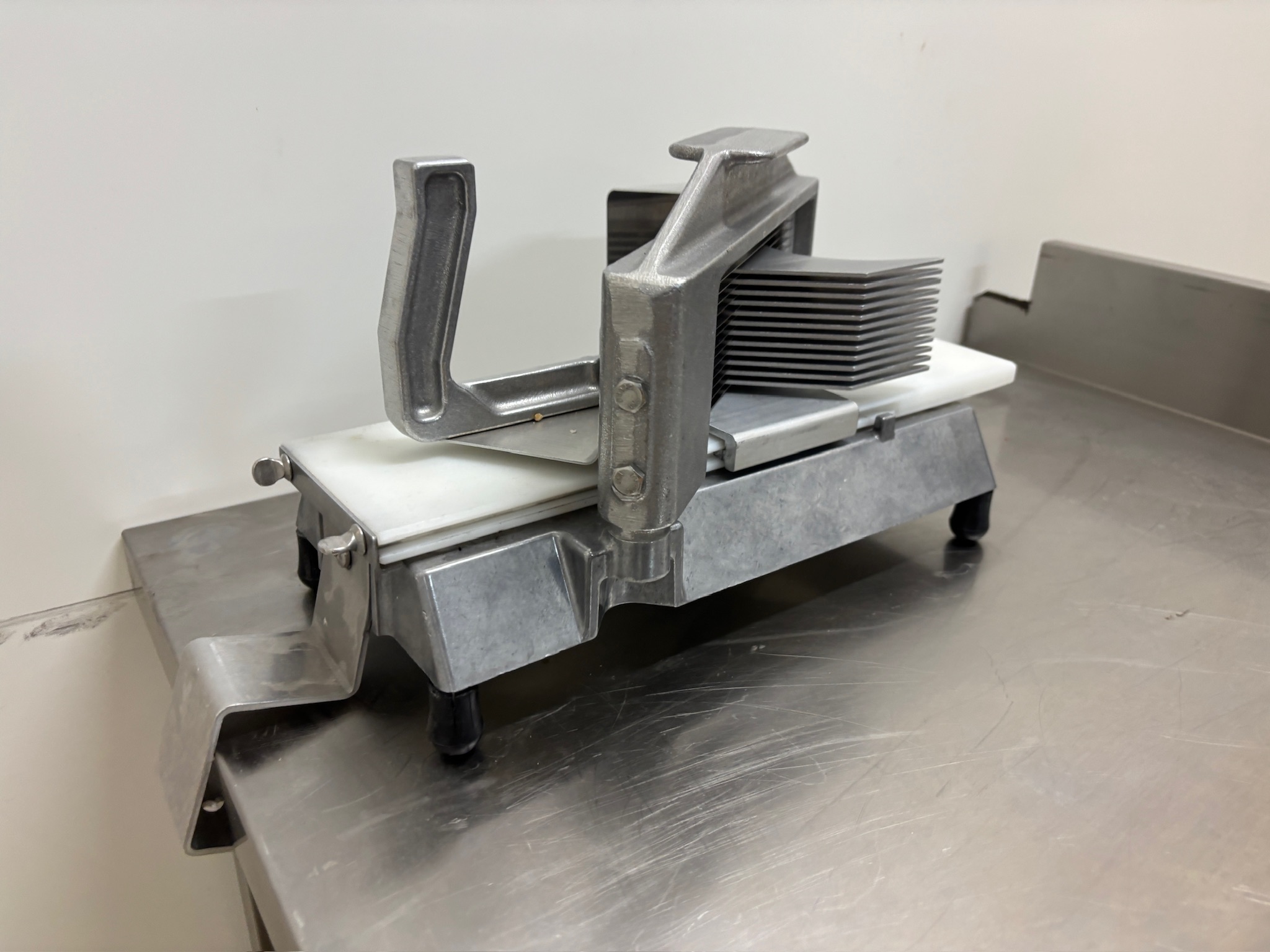 Nemco tómatskeri 13