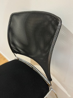 SELT / SOLD Taustólar svartir frá Á. Guðmundsson 5