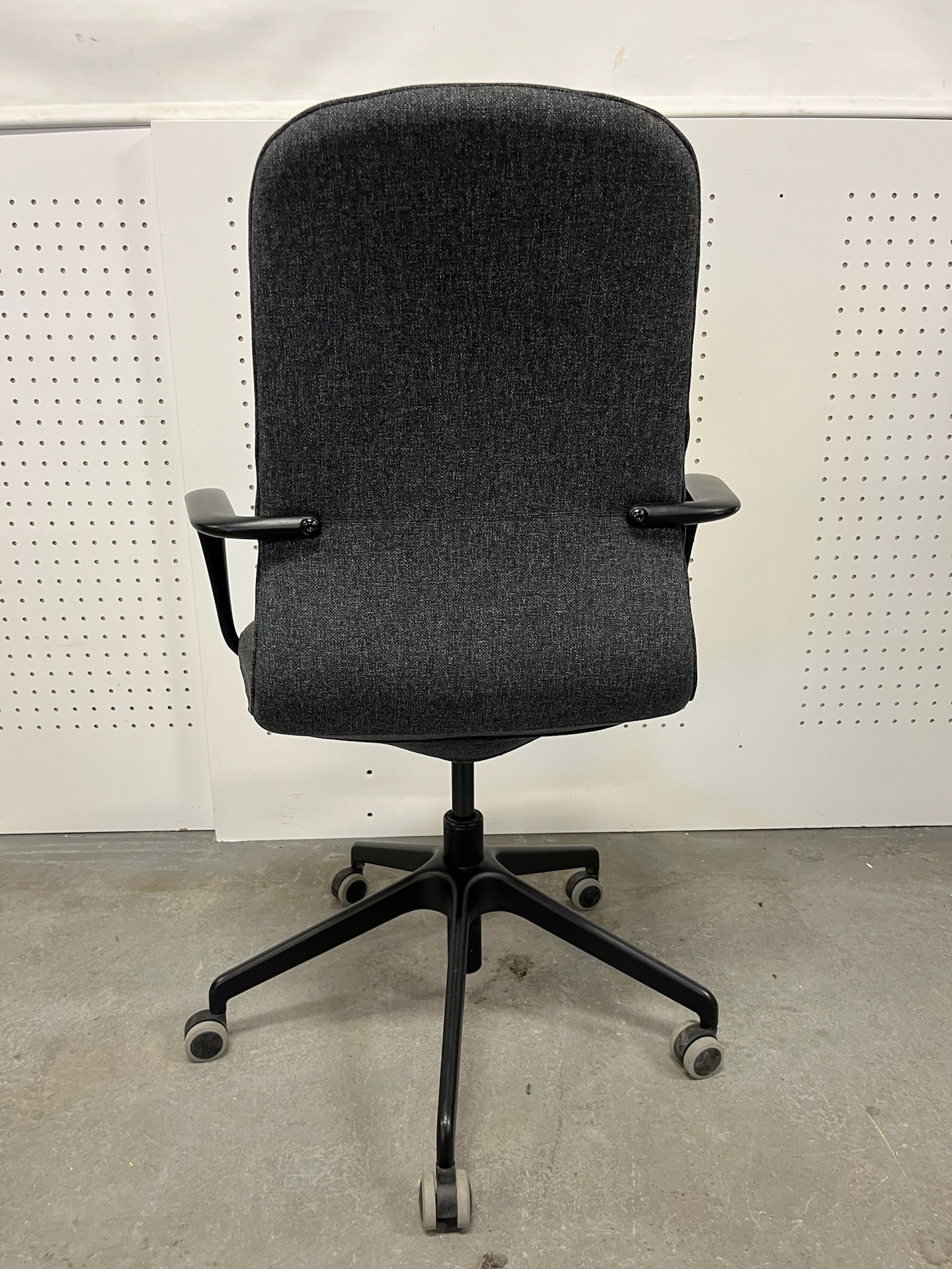 SELT / SOLD IKEA fundarstóll 3
