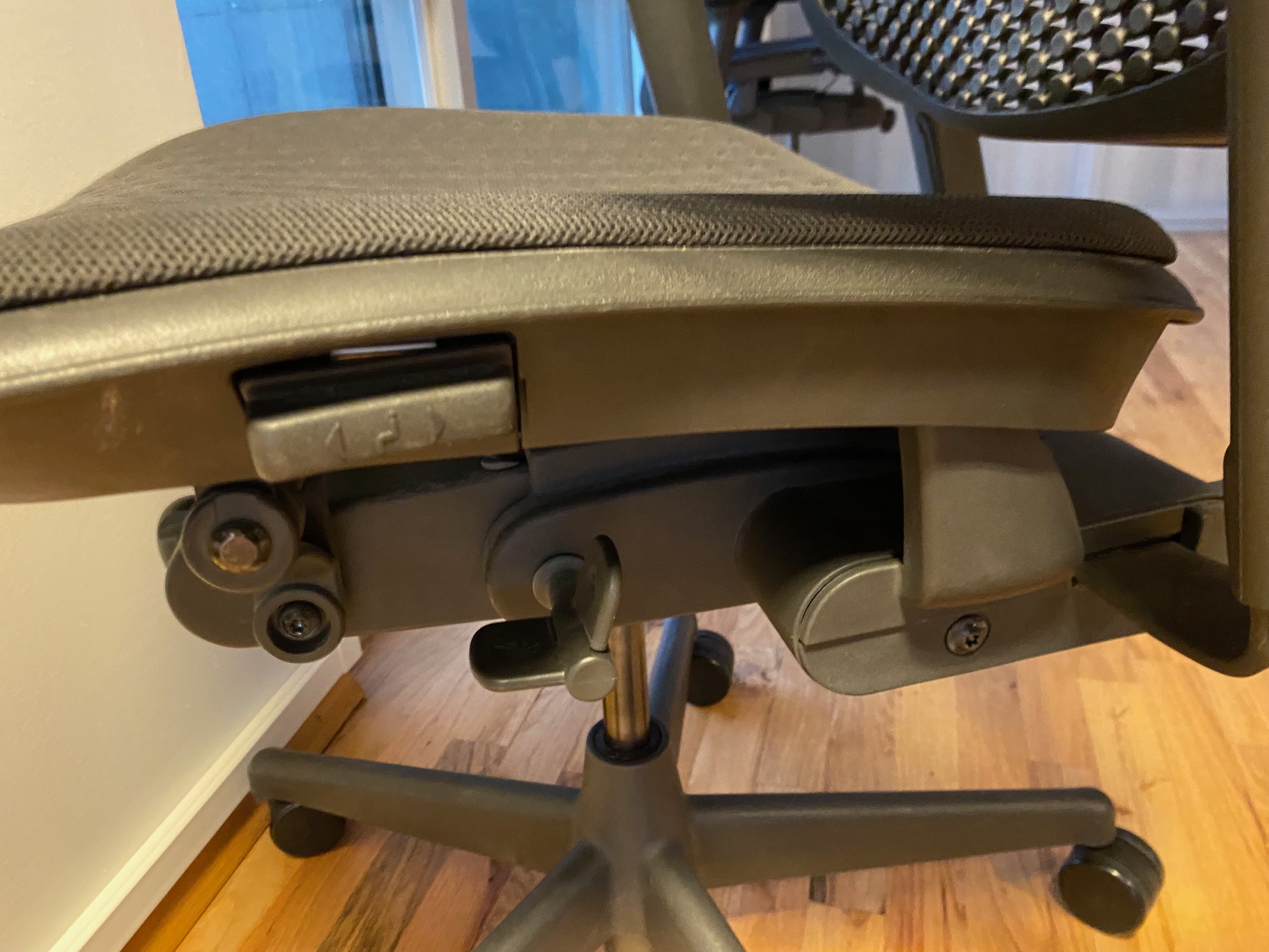SELT / SOLD Herman Miller Celle frá Pennanum 5